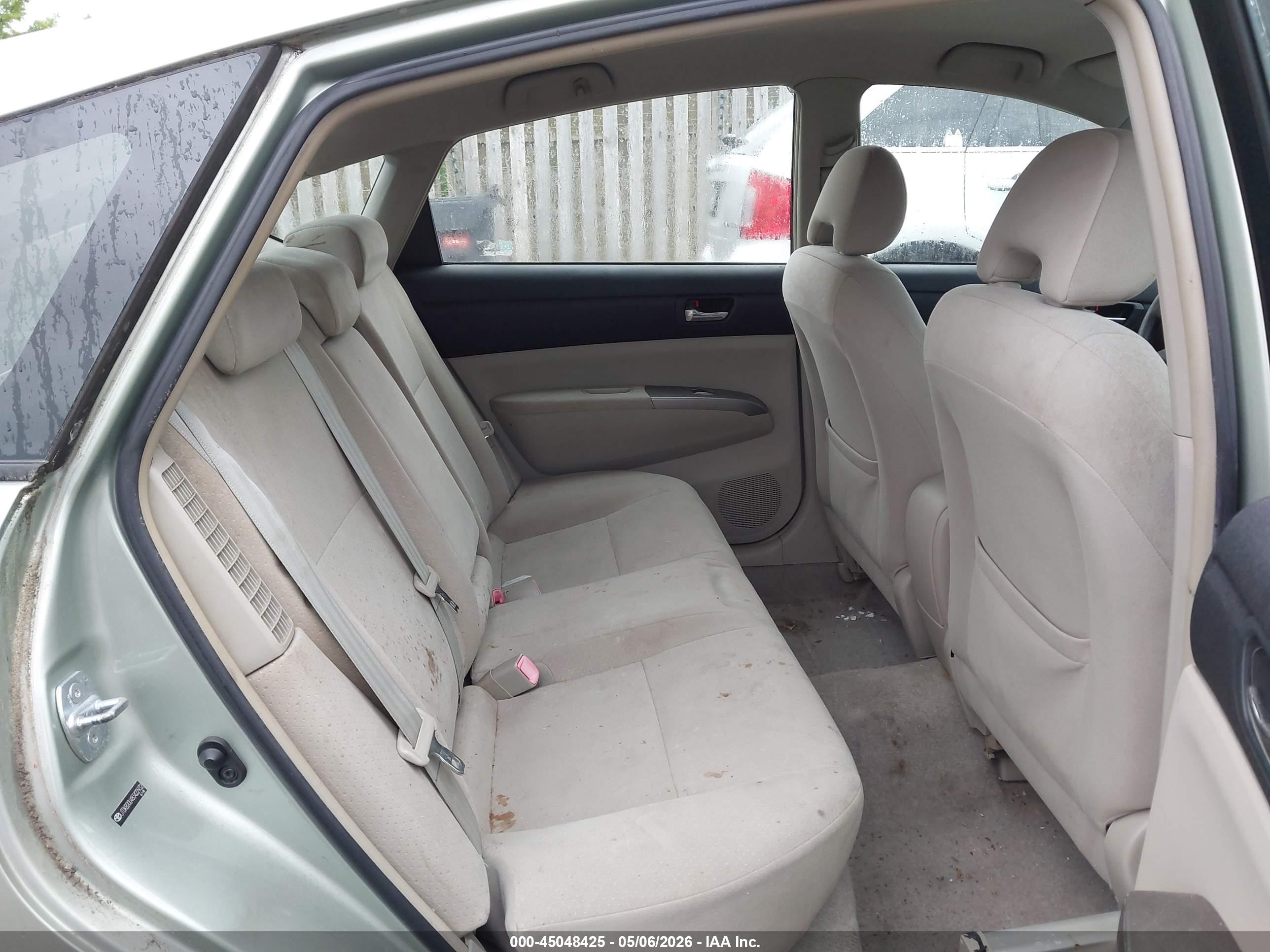 TOYOTA PRIUS image 8