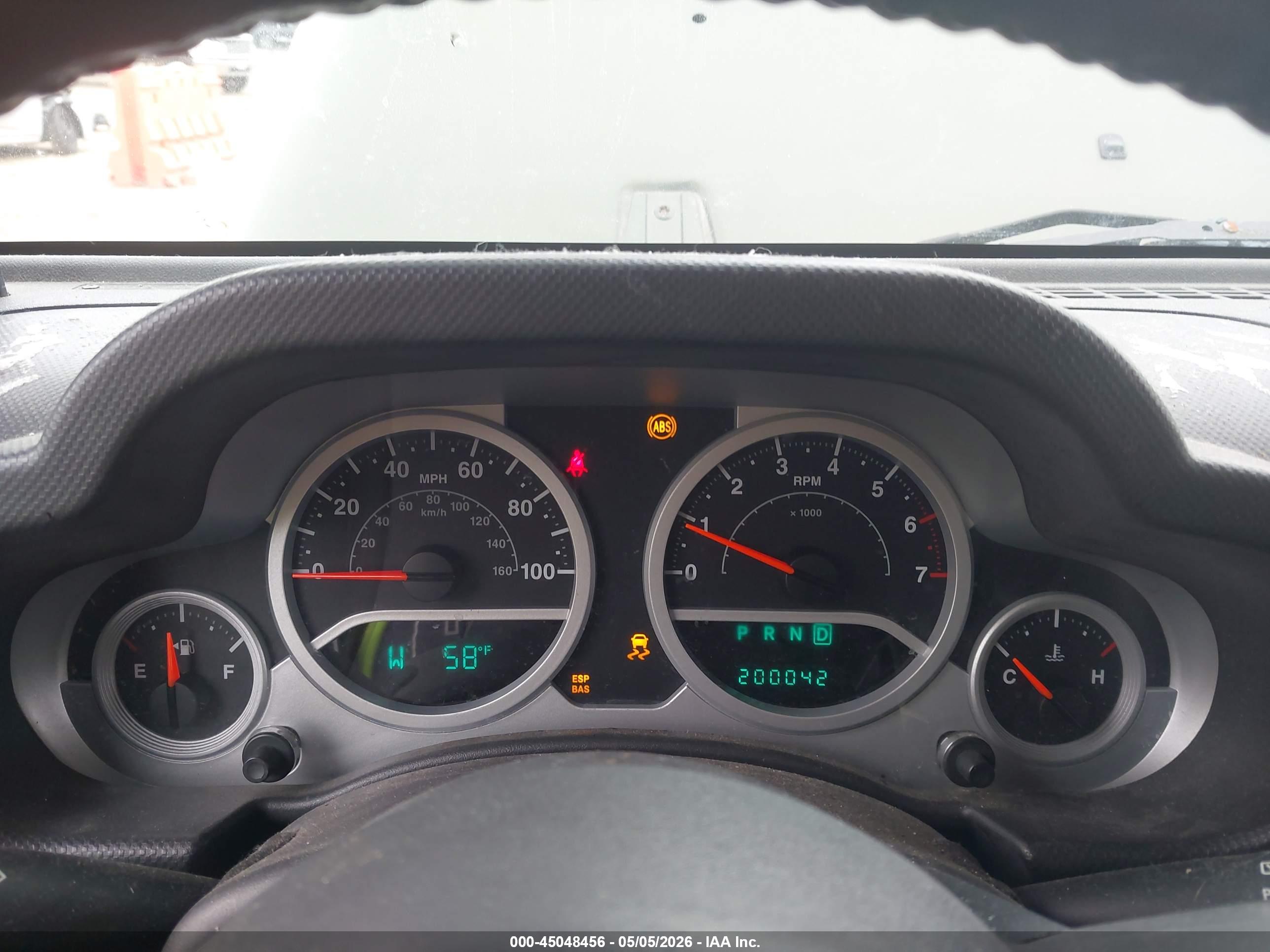 JEEP WRANGLER image 7