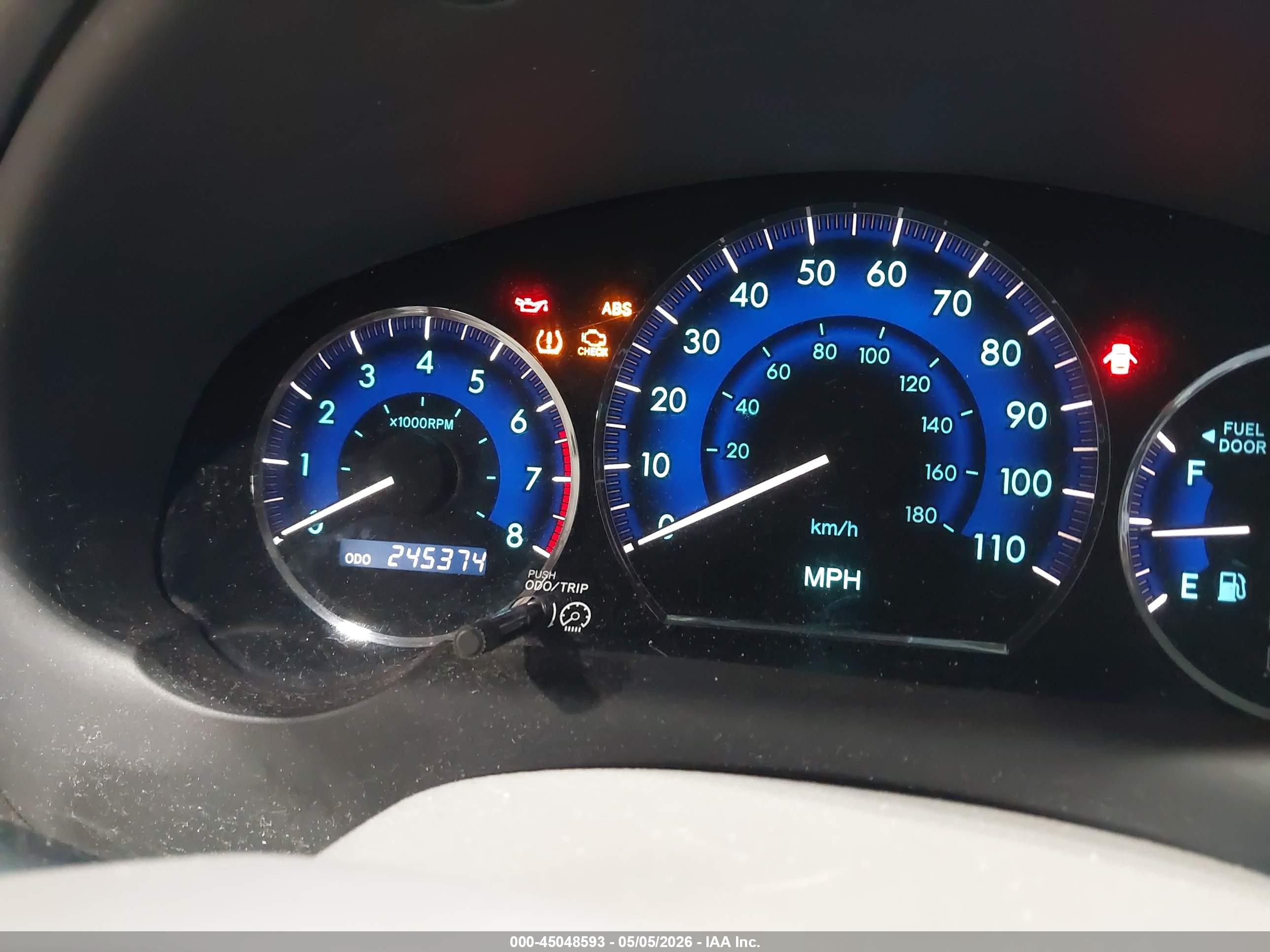 TOYOTA SIENNA image 7