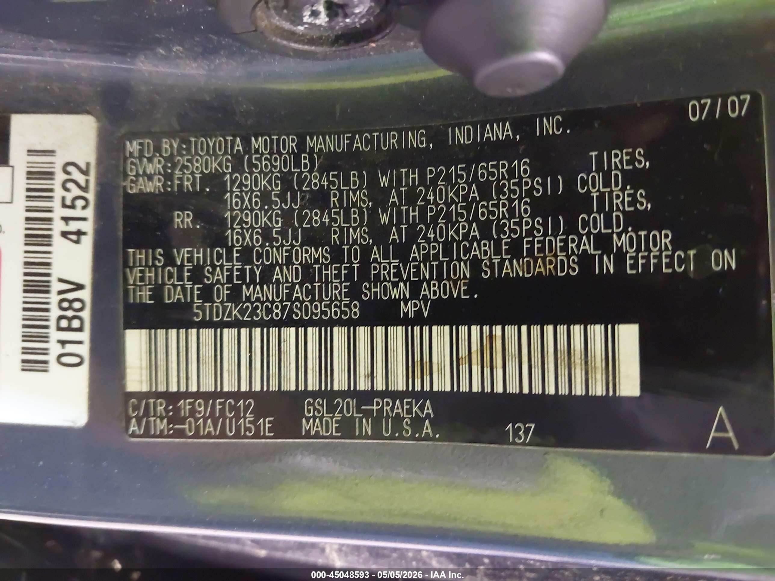 TOYOTA SIENNA image 9