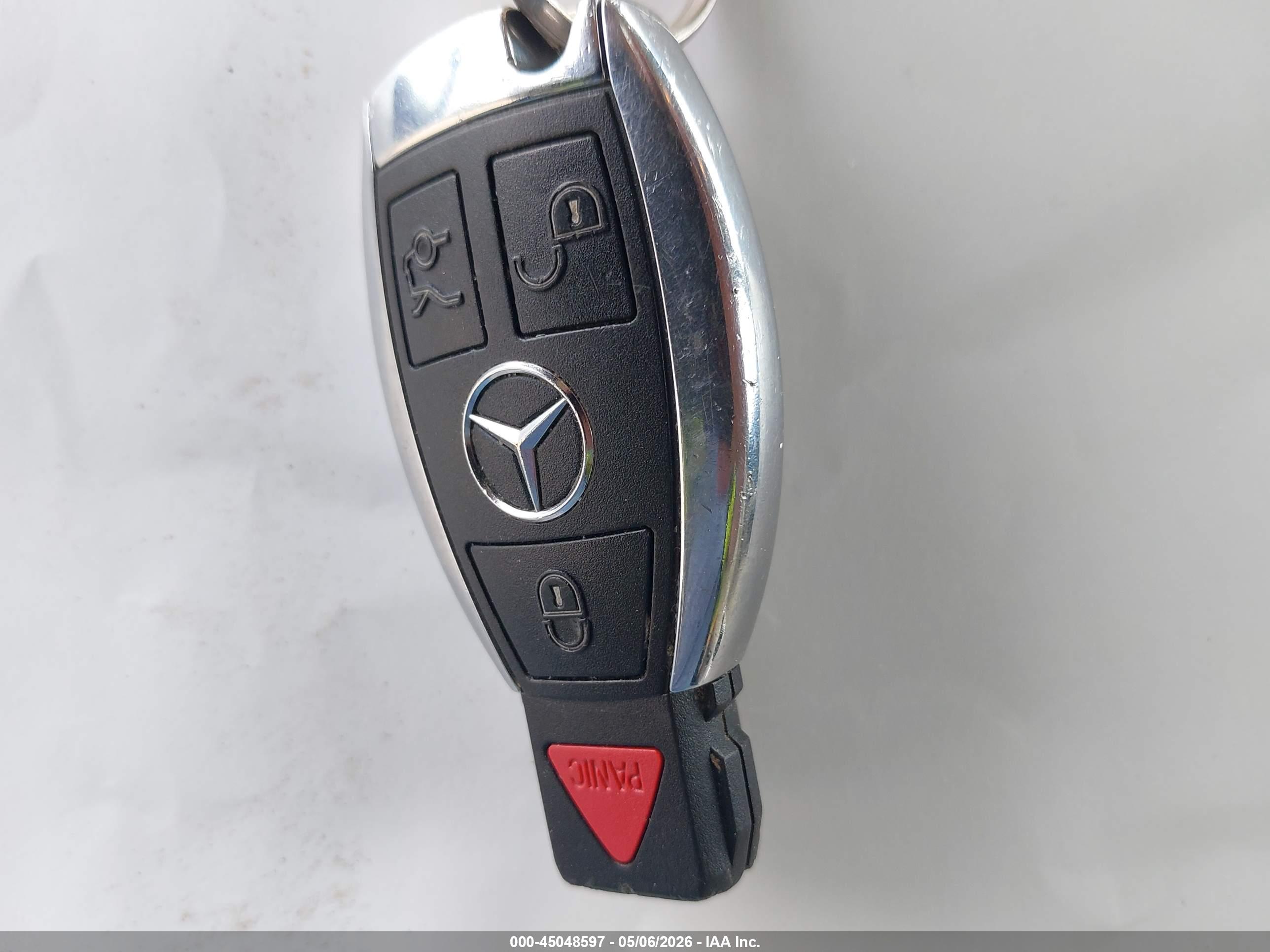 MERCEDES-BENZ GLK image 11