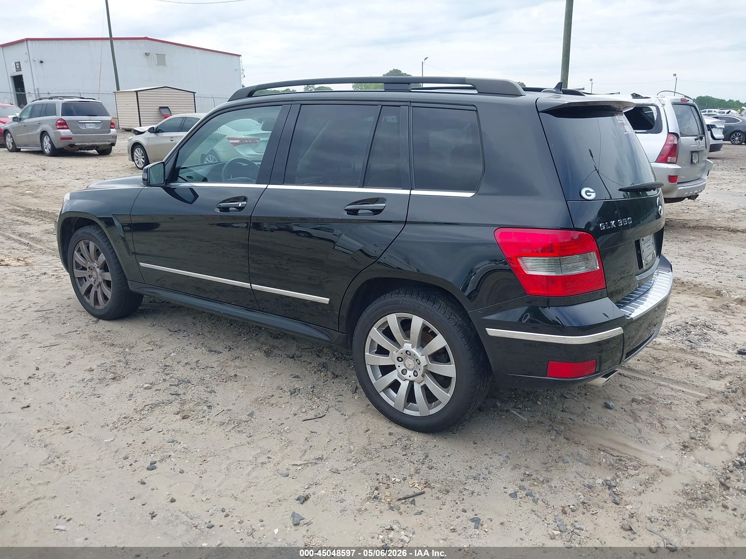 MERCEDES-BENZ GLK image 3