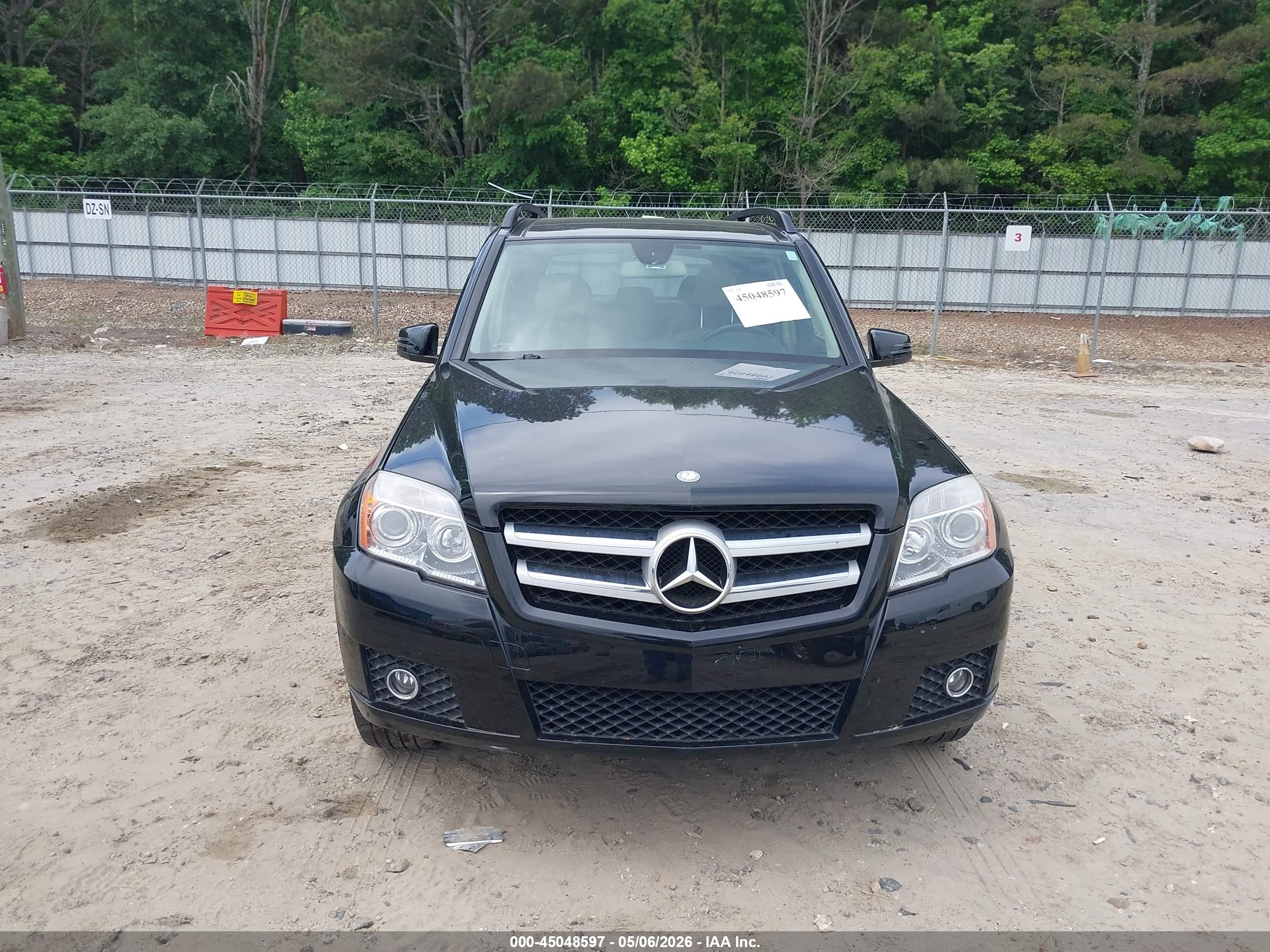 MERCEDES-BENZ GLK image 6