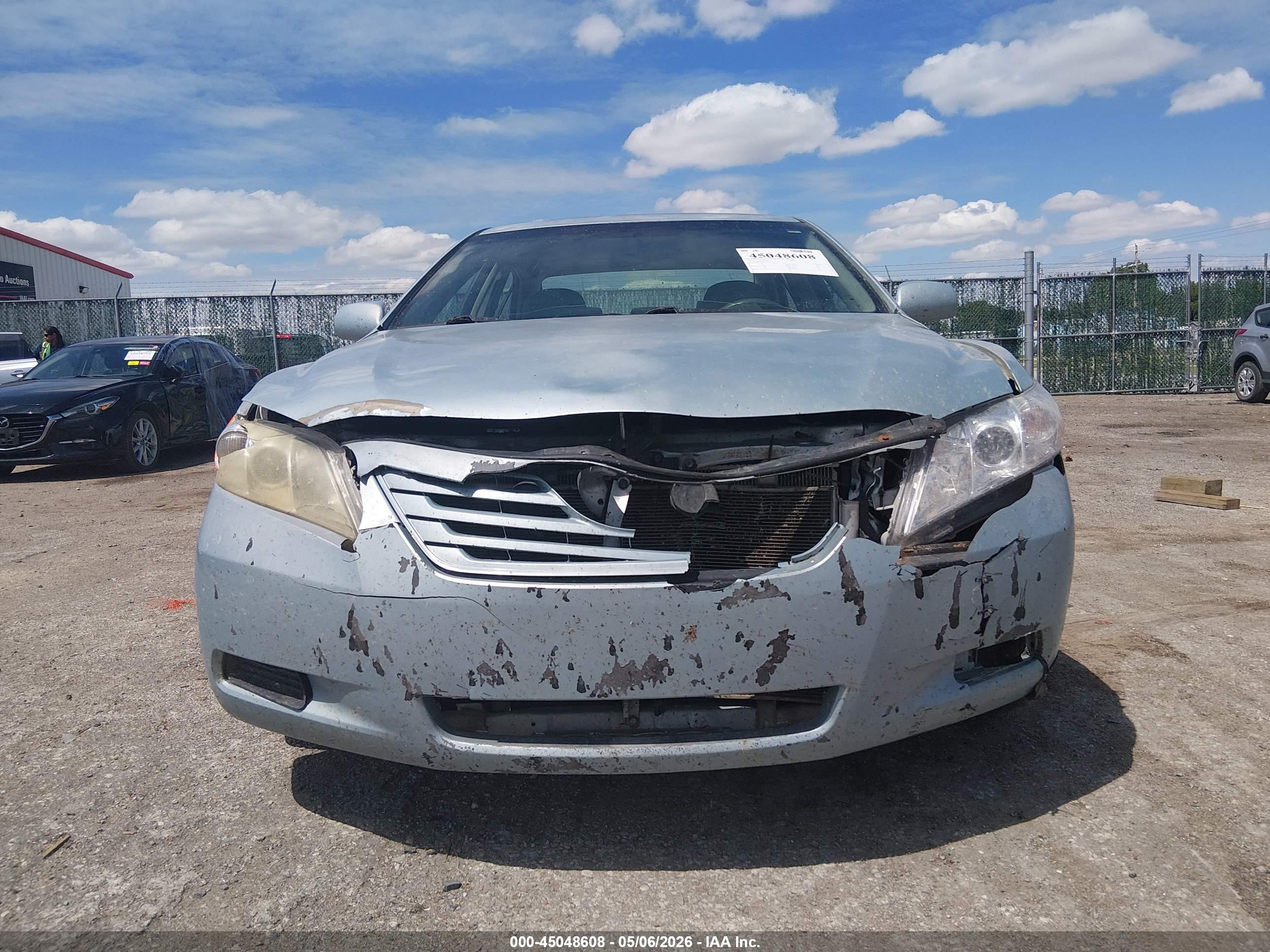 TOYOTA CAMRY image 6