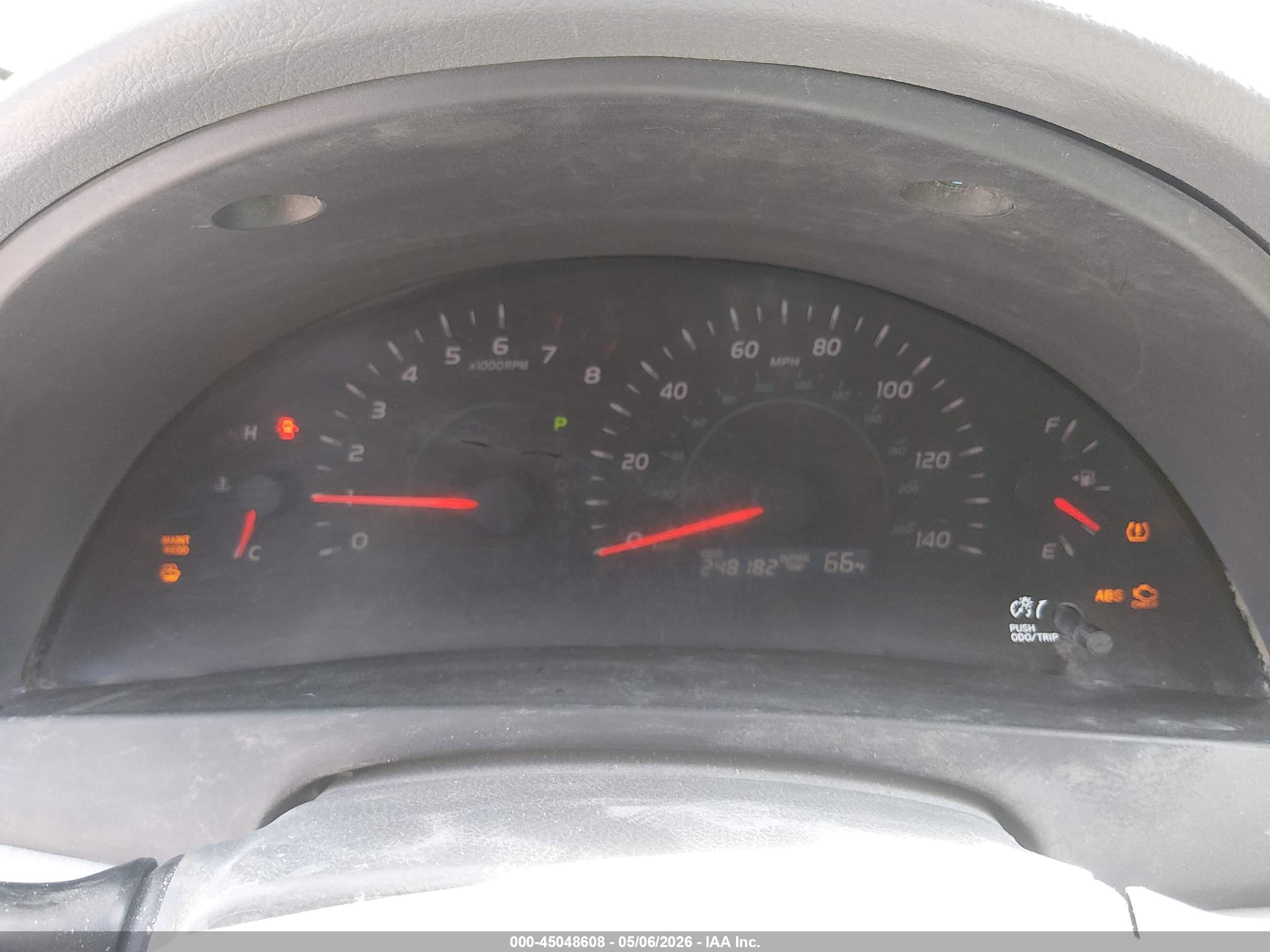 TOYOTA CAMRY image 7