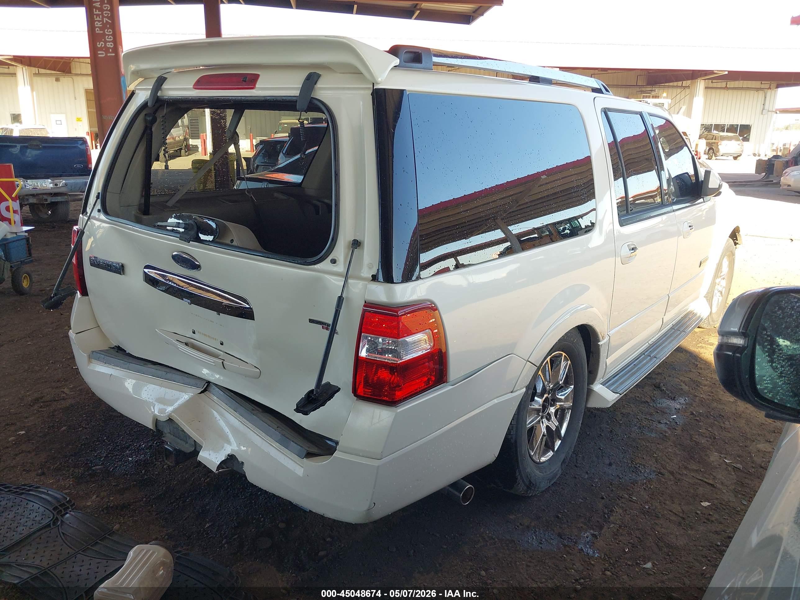 FORD EXPEDITION image 4