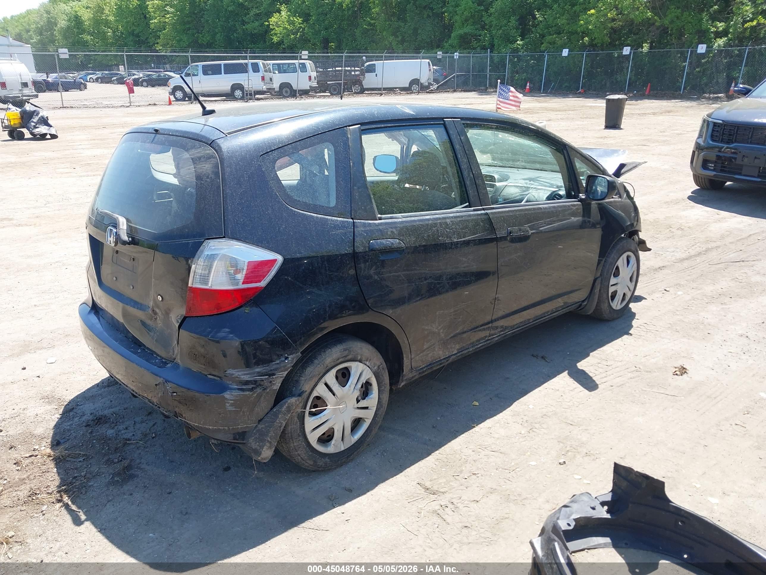 HONDA FIT image 4