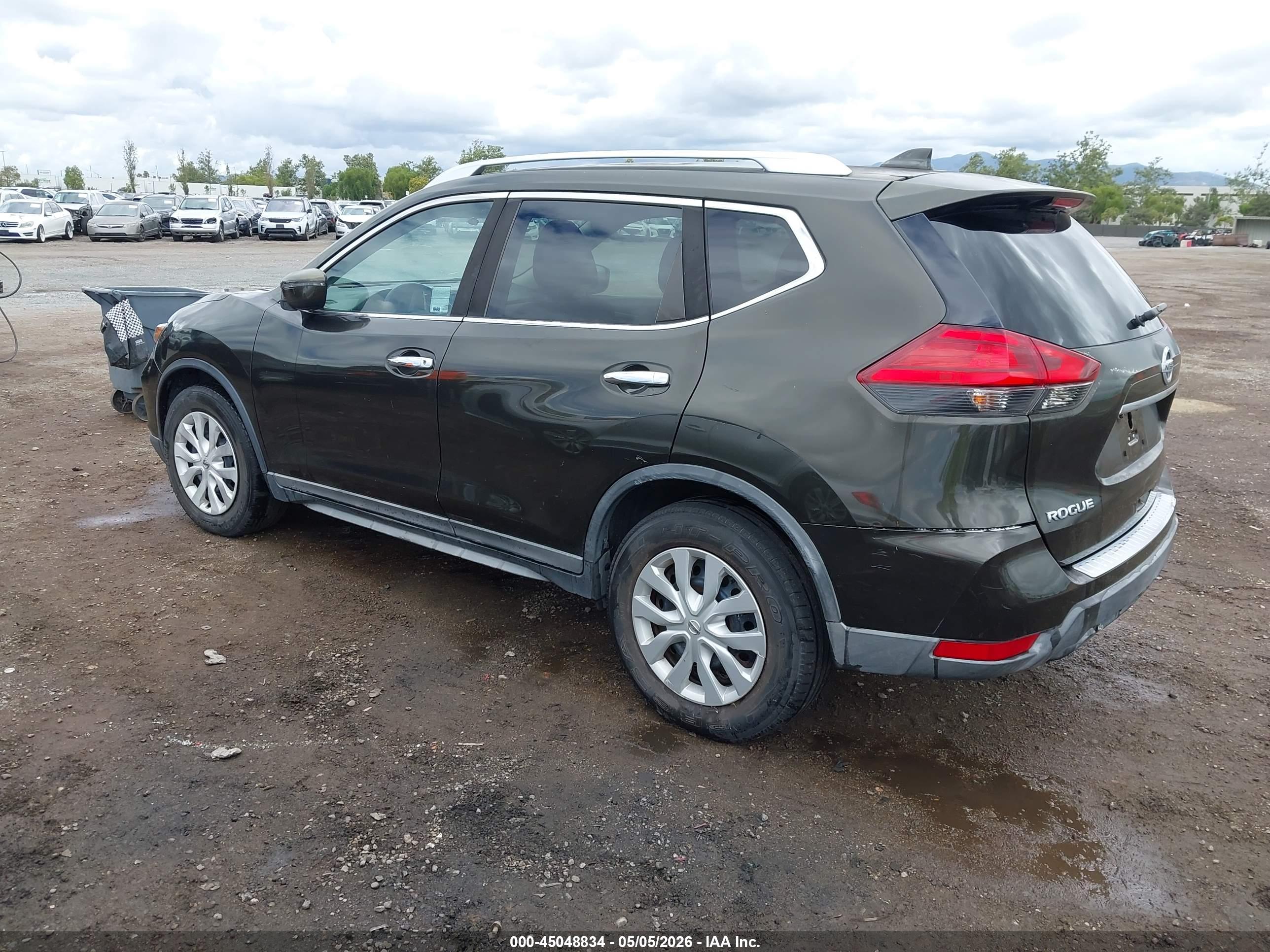 NISSAN ROGUE image 3