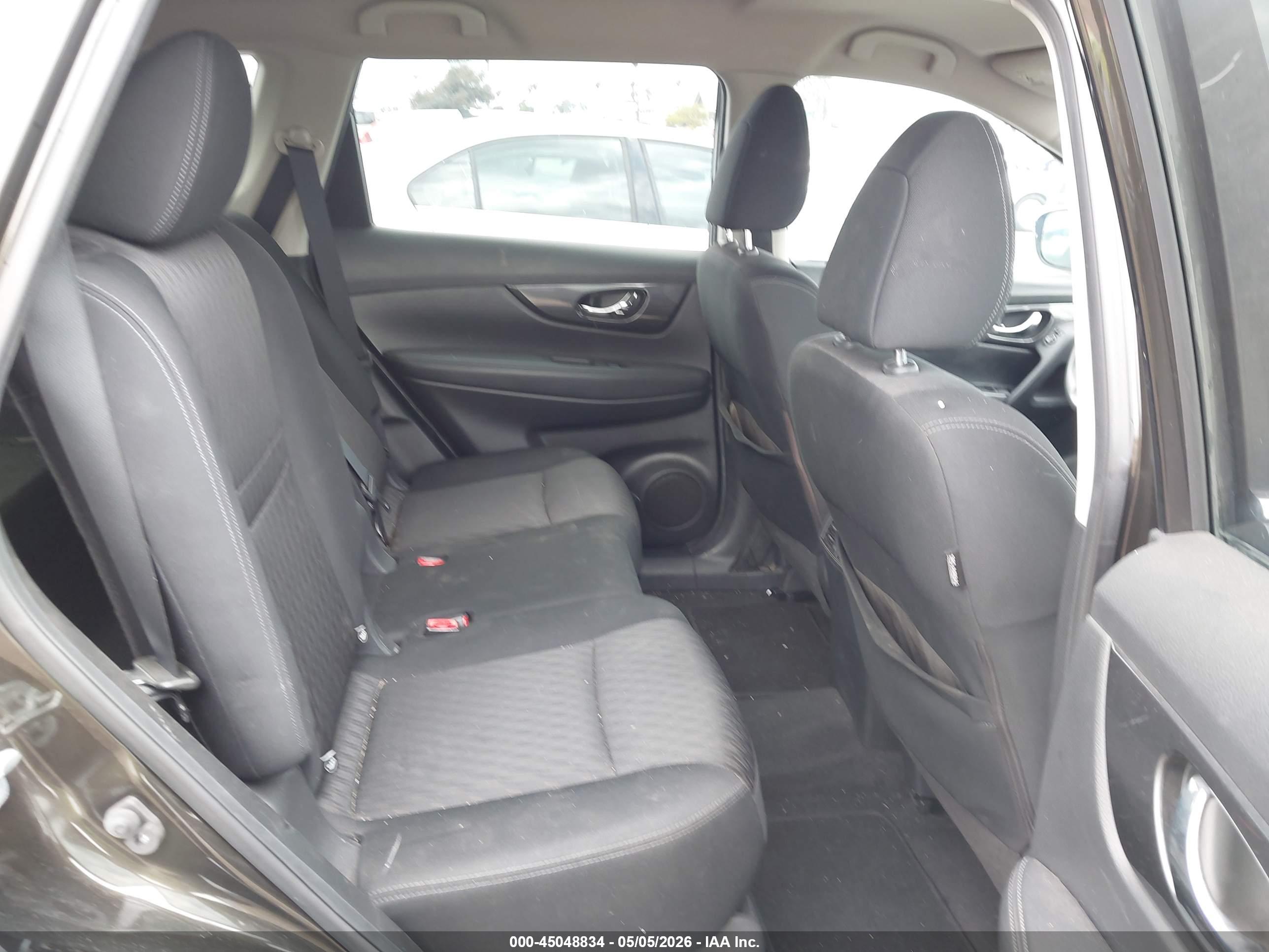 NISSAN ROGUE image 8