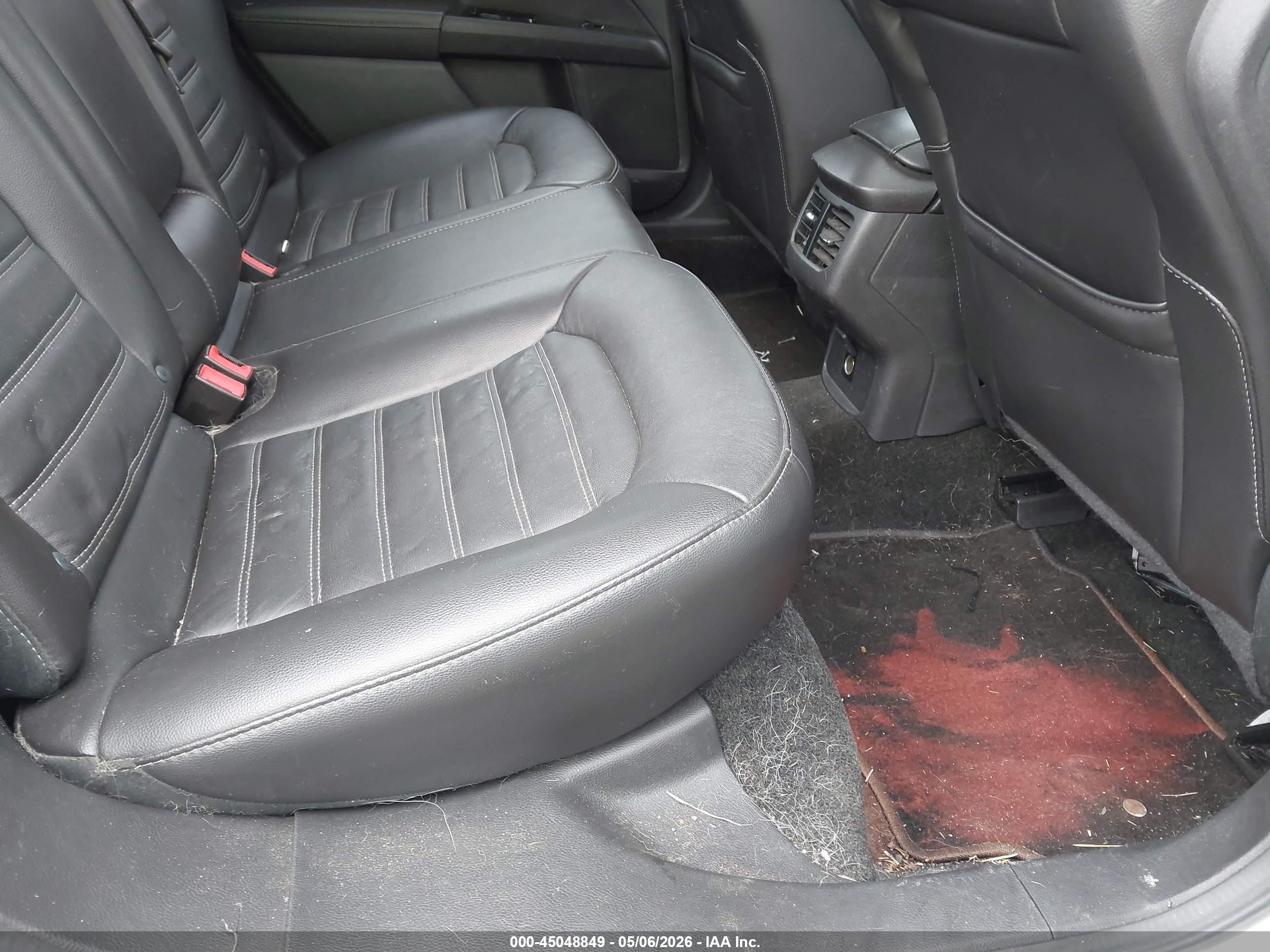FORD FUSION image 8