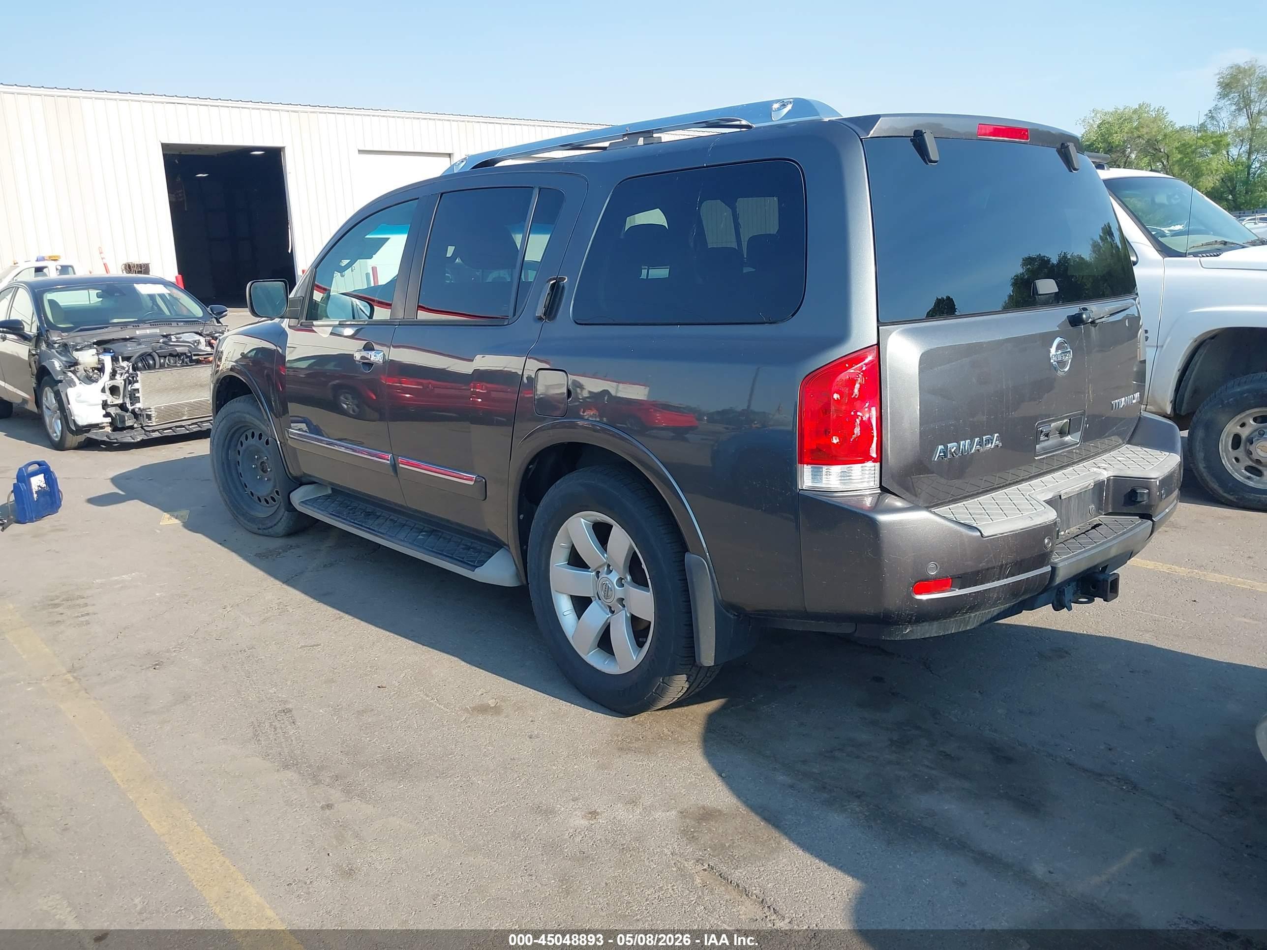 NISSAN ARMADA image 3