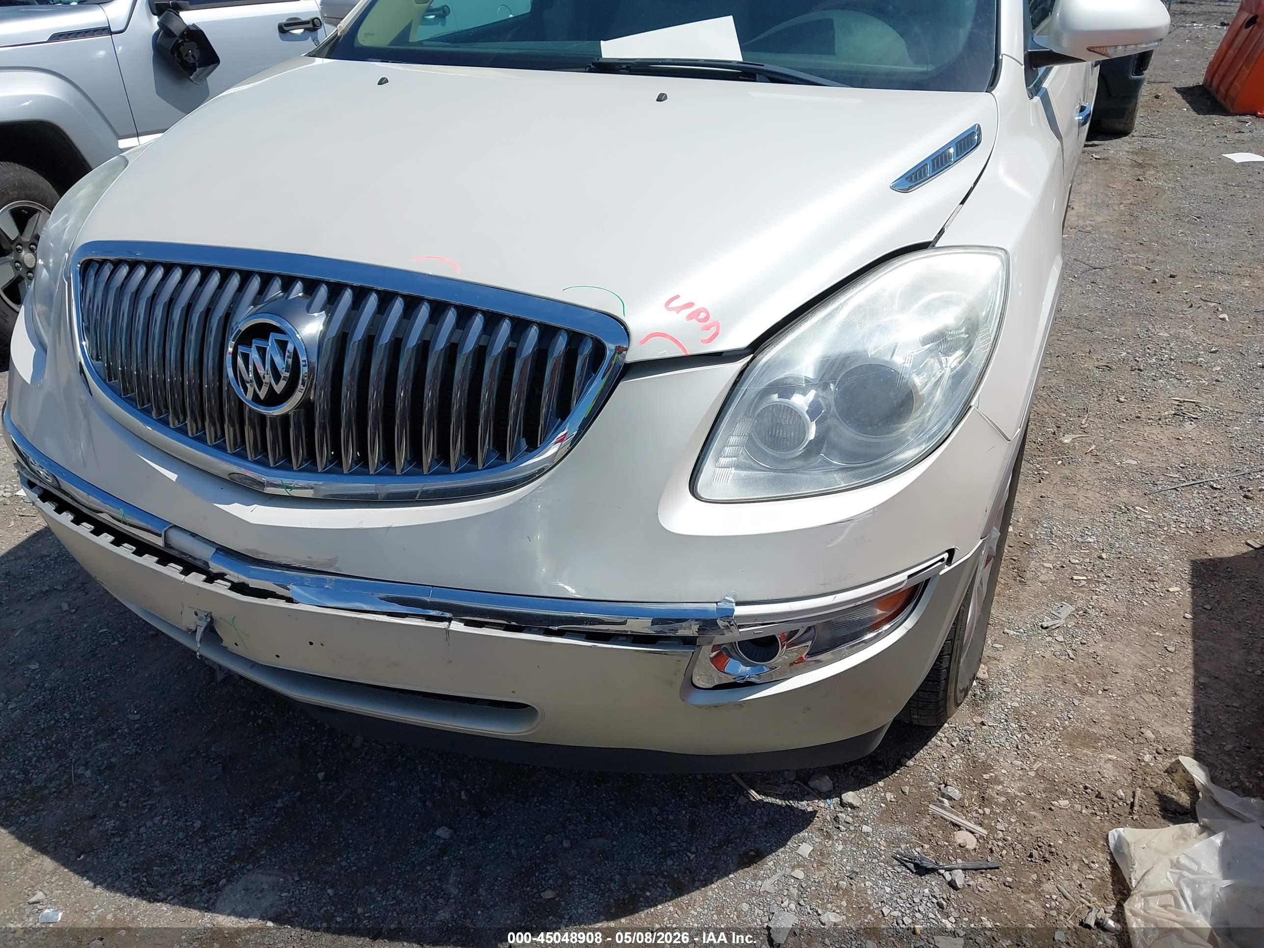 BUICK ENCLAVE image 6