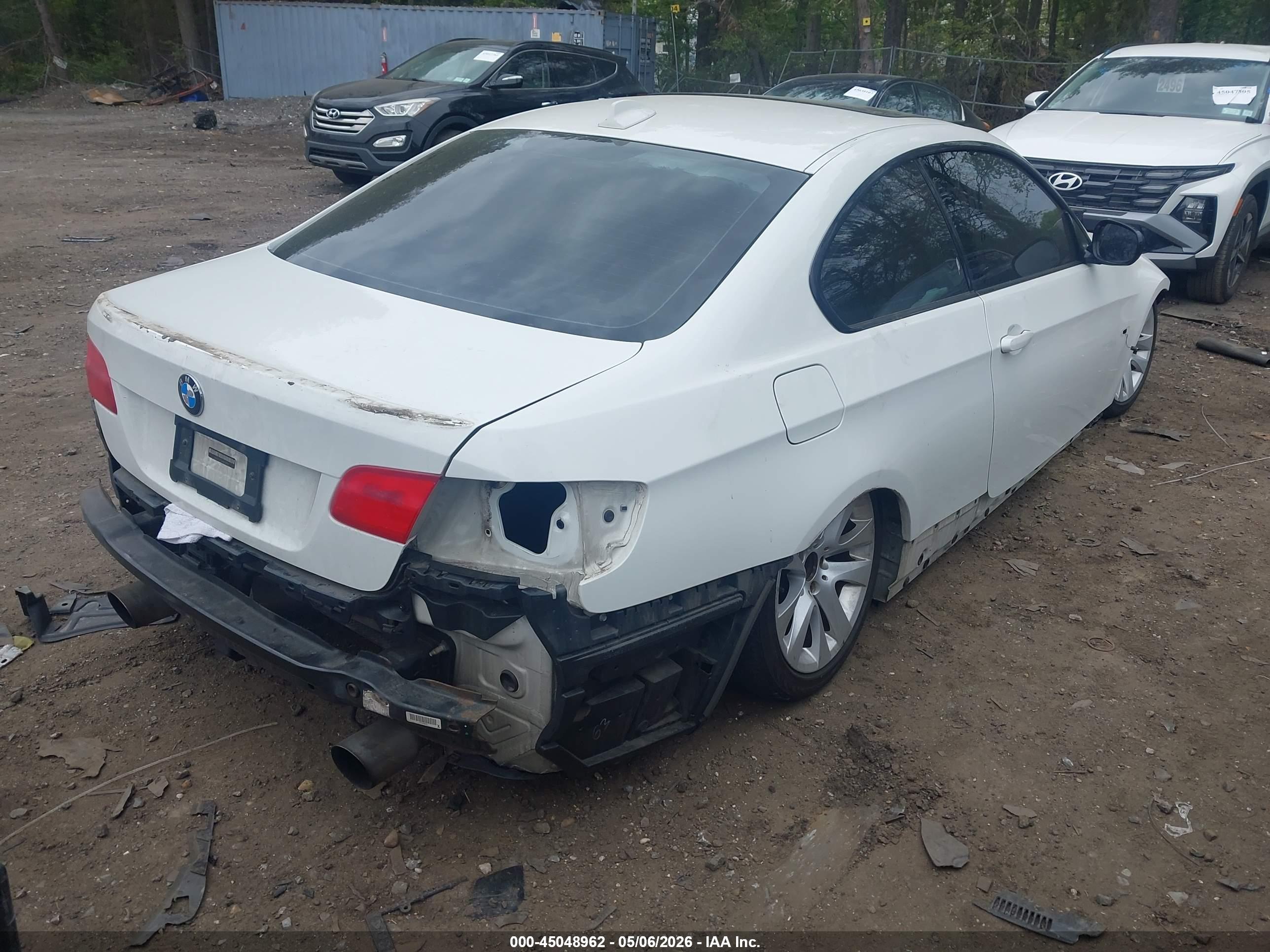 BMW 335I image 4