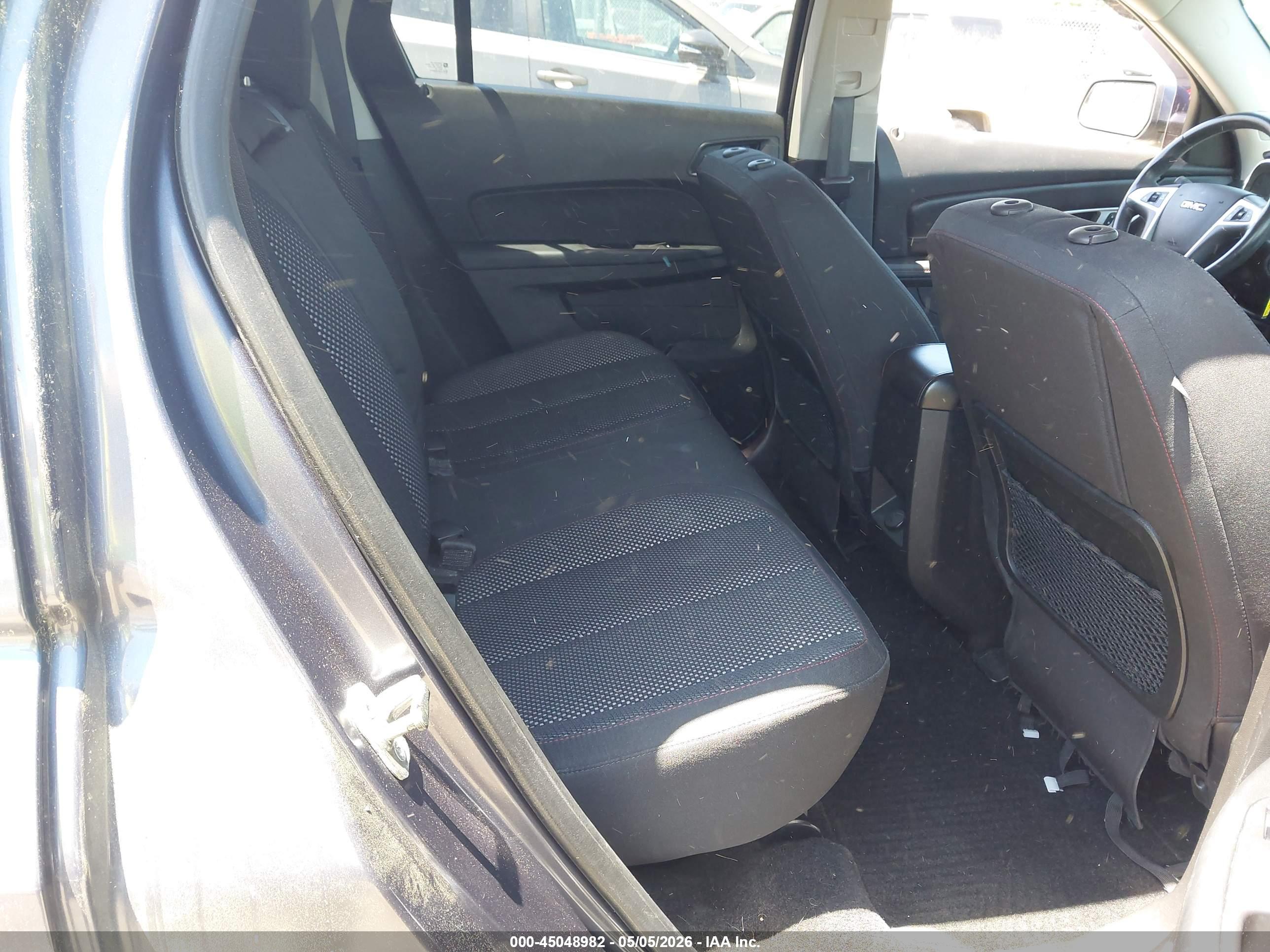 GMC TERRAIN image 8