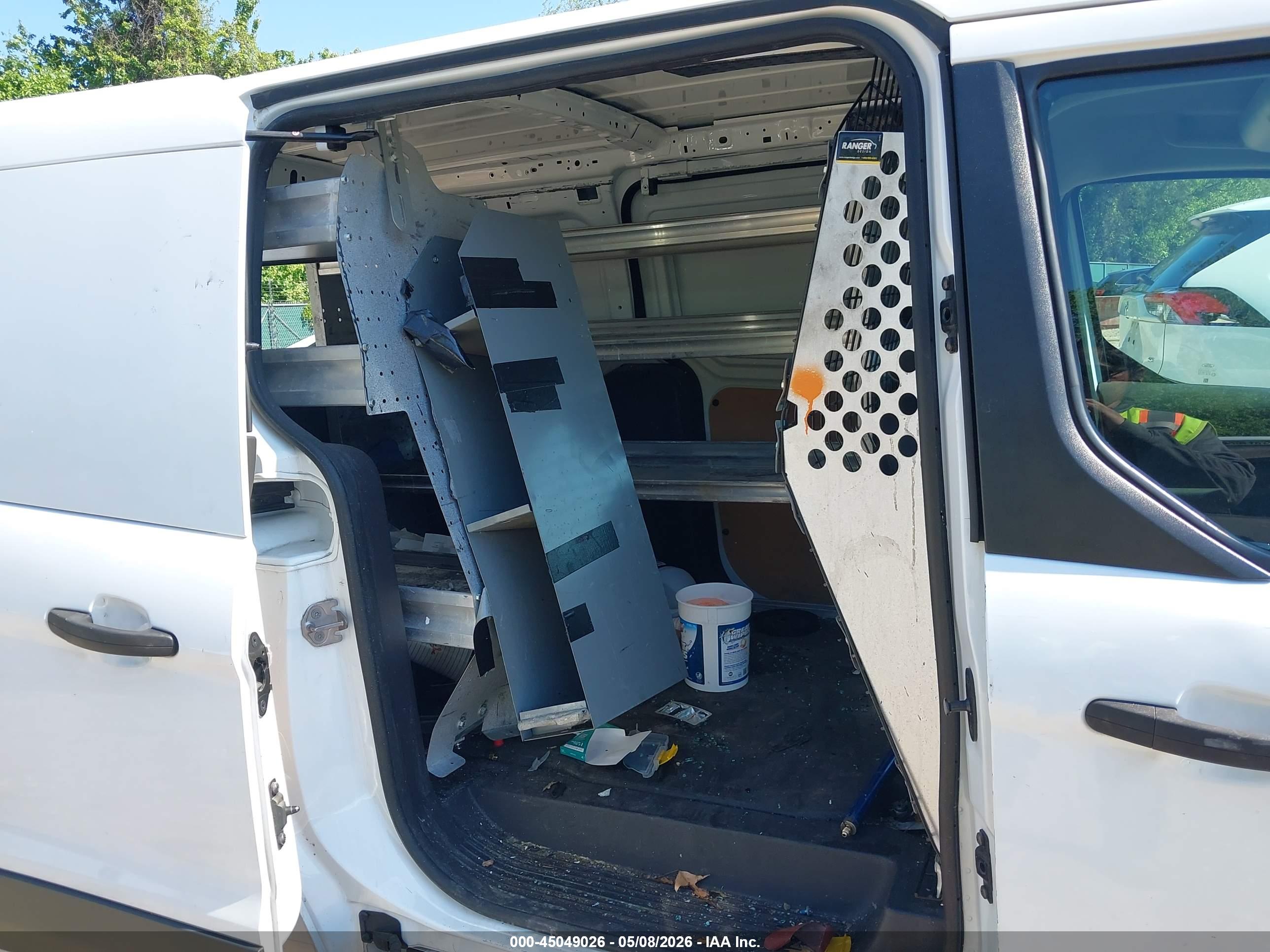 FORD TRANSIT image 8