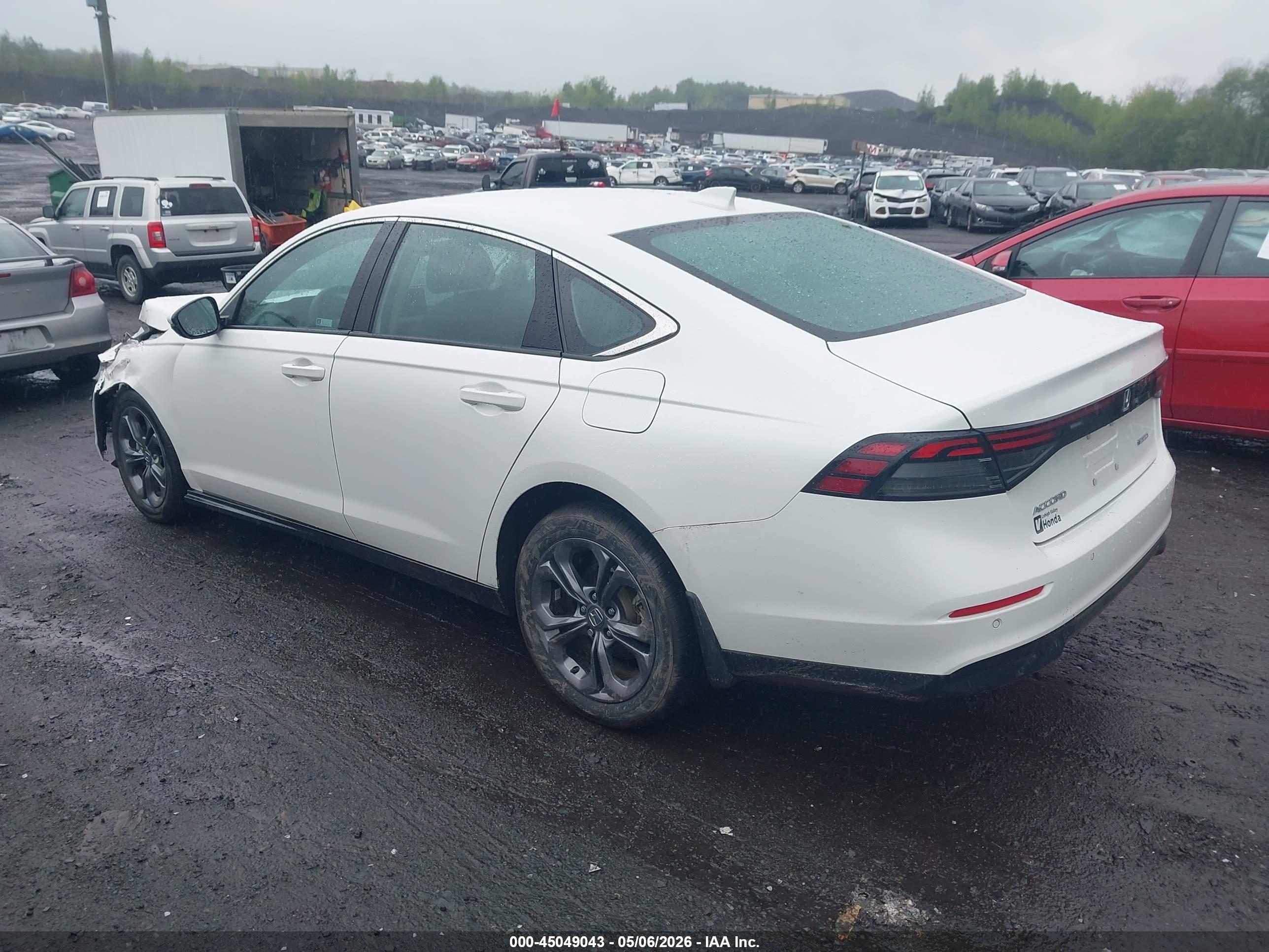 HONDA ACCORD image 3