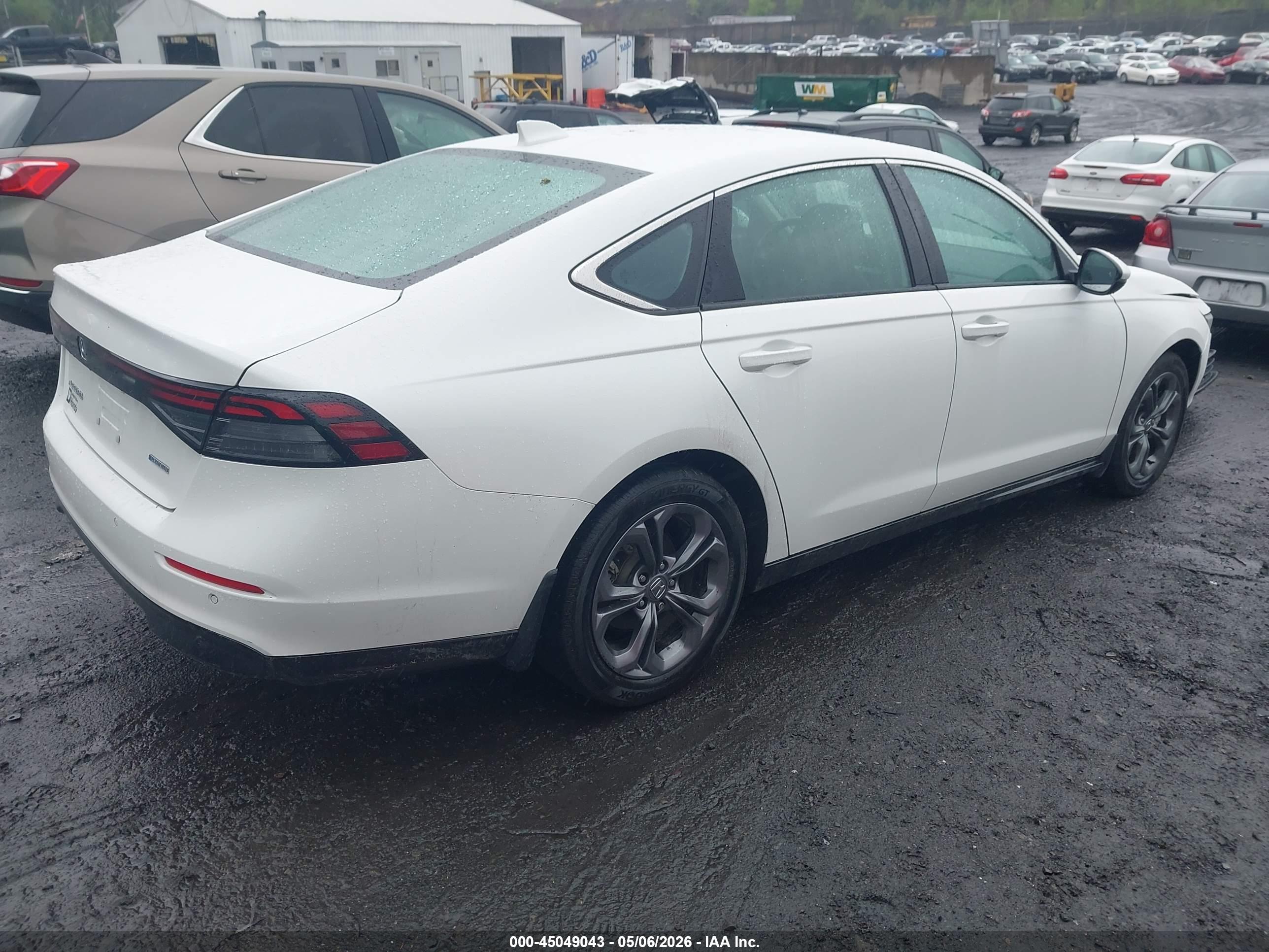 HONDA ACCORD image 4