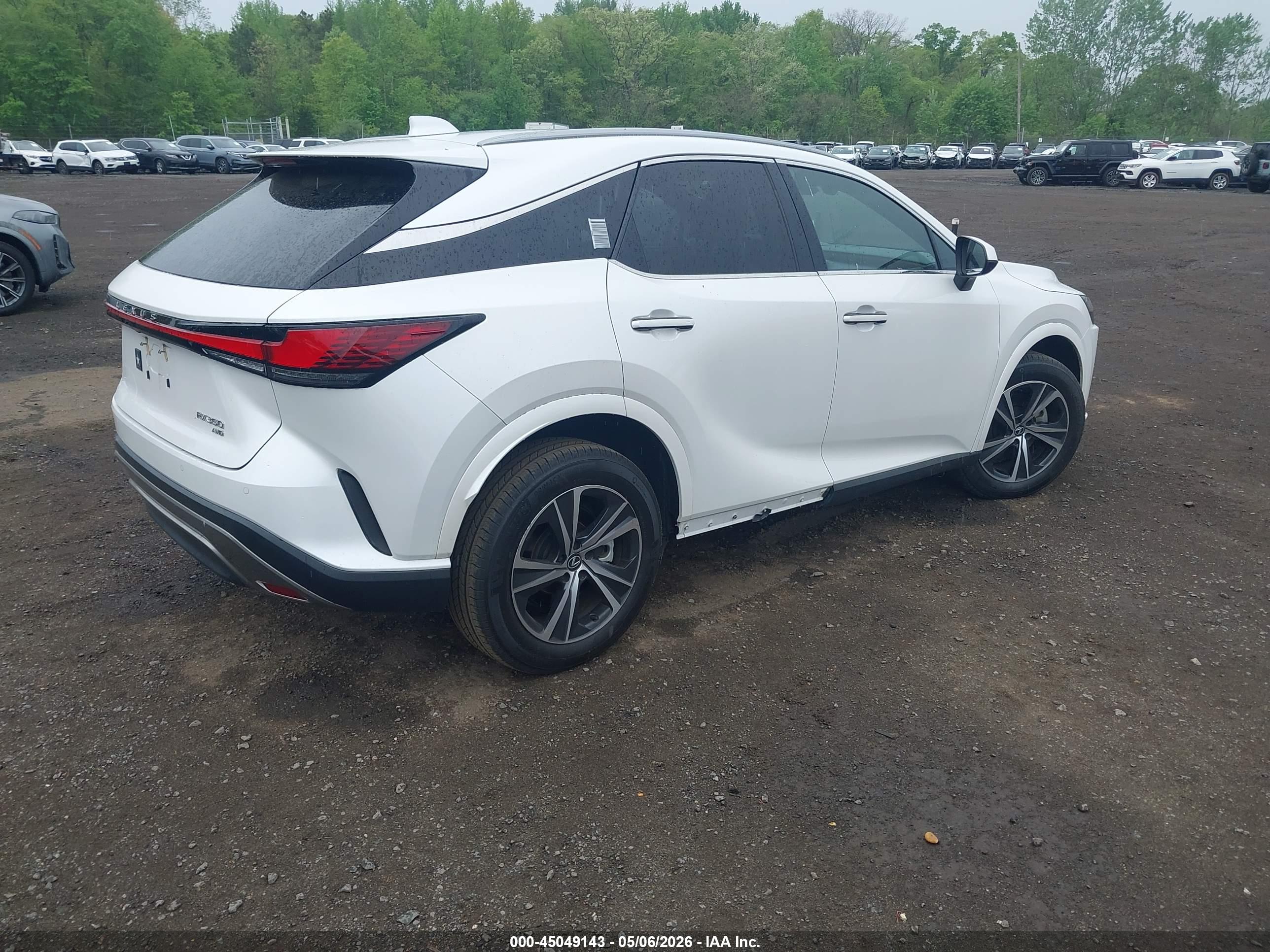 LEXUS RX image 4