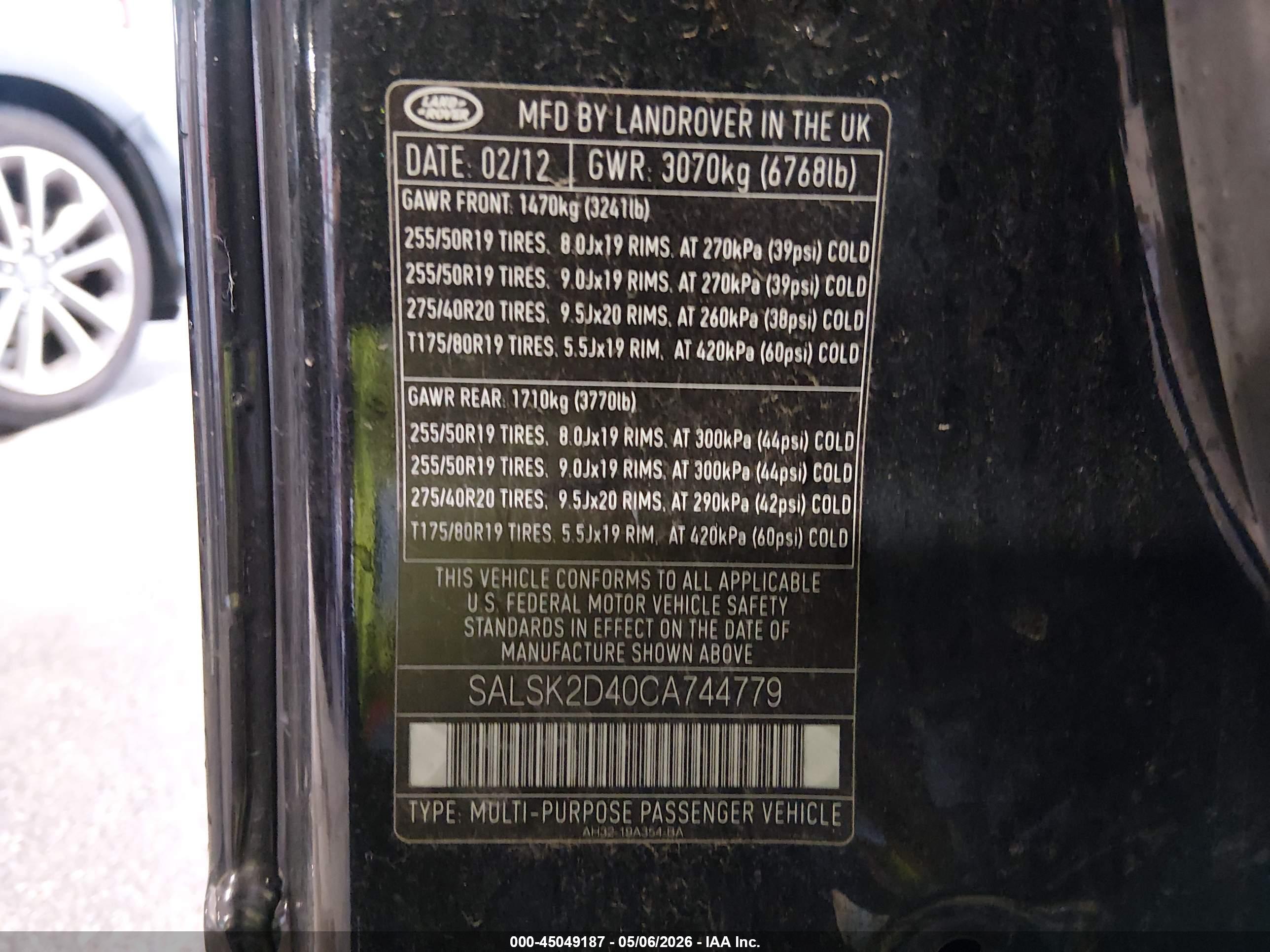 LAND ROVER image 9