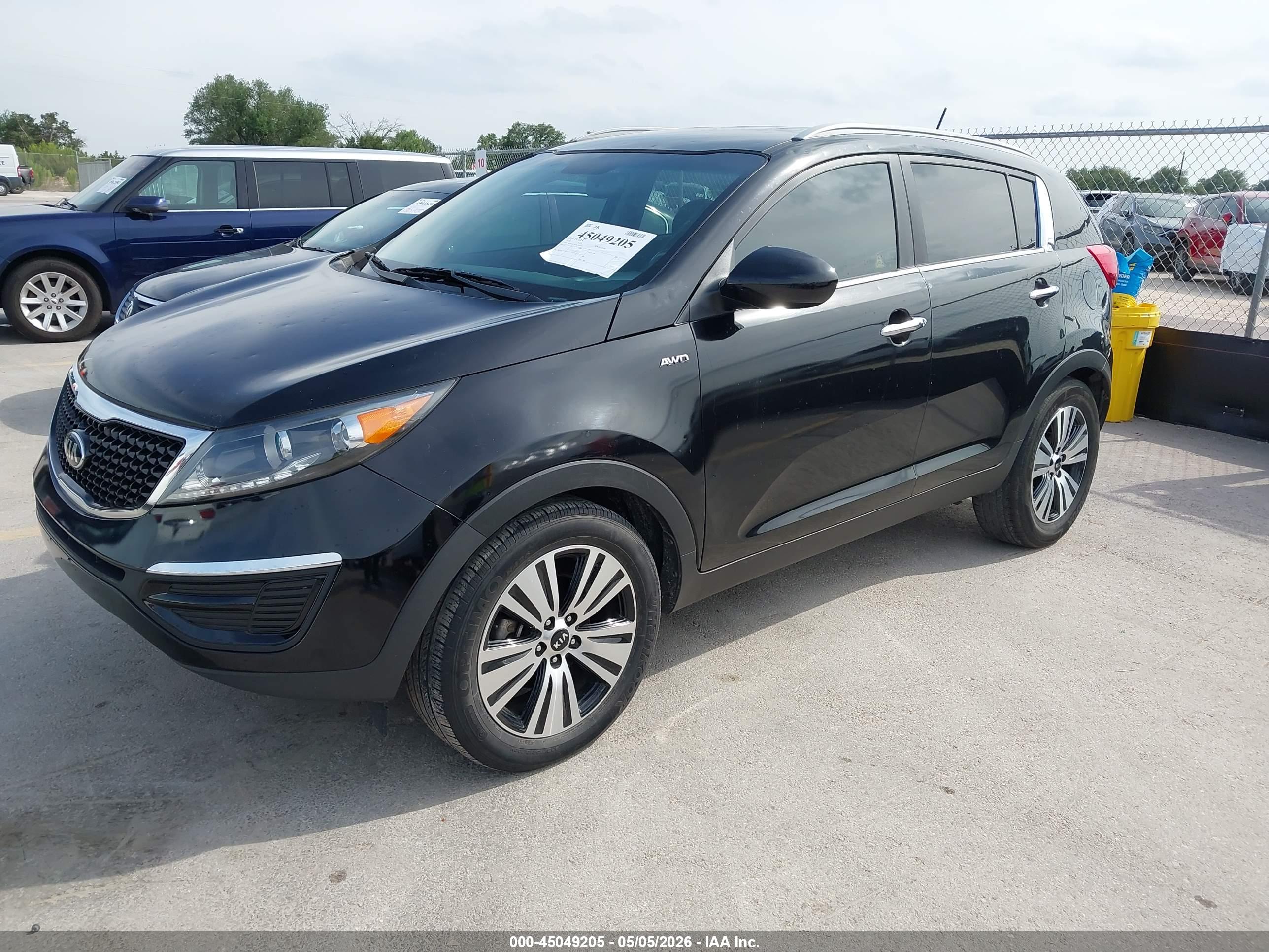 KIA SPORTAGE image 2