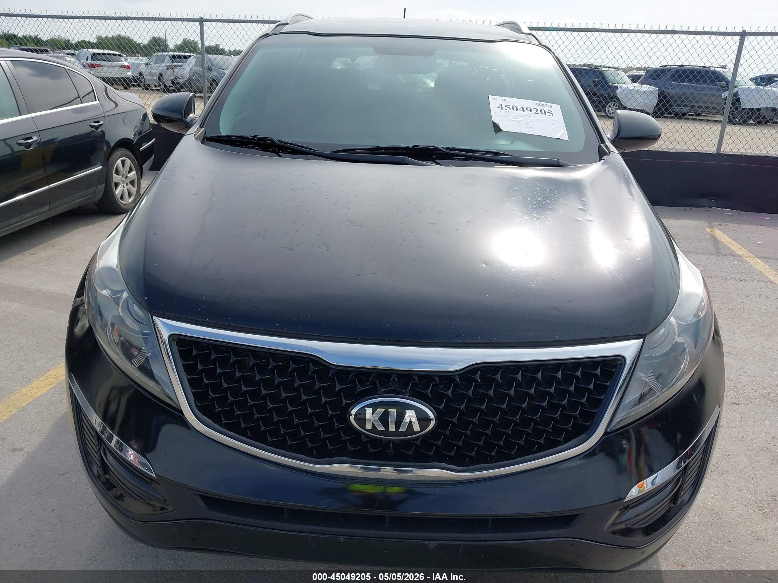 KIA SPORTAGE image 6