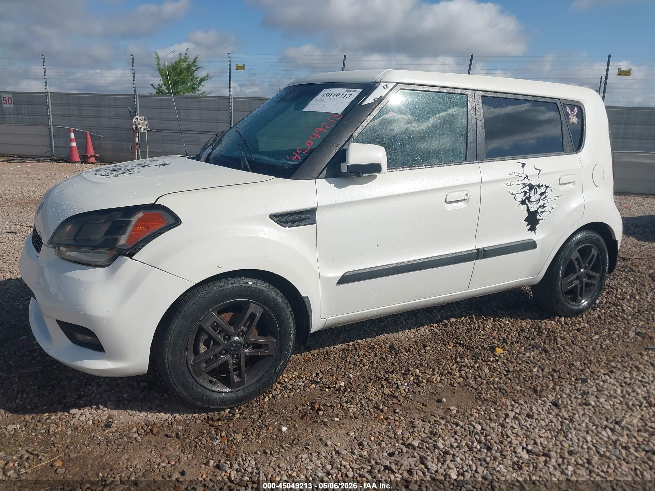 KIA SOUL image 2