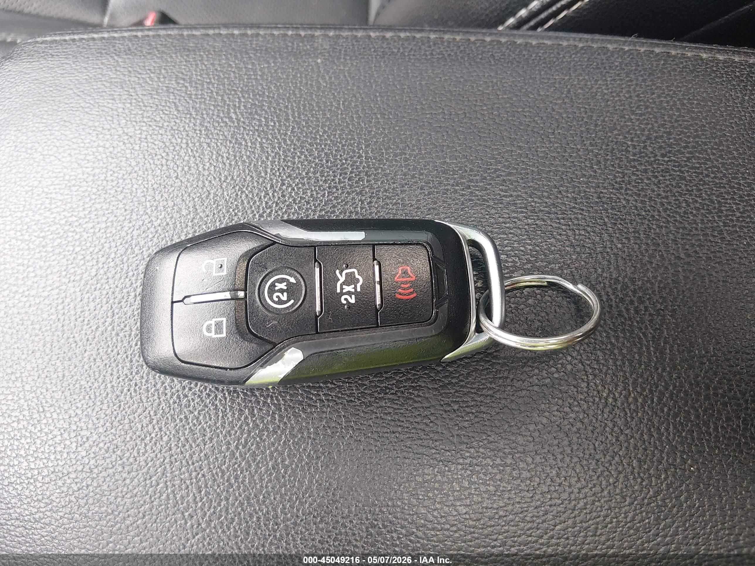 FORD EXPLORER image 11