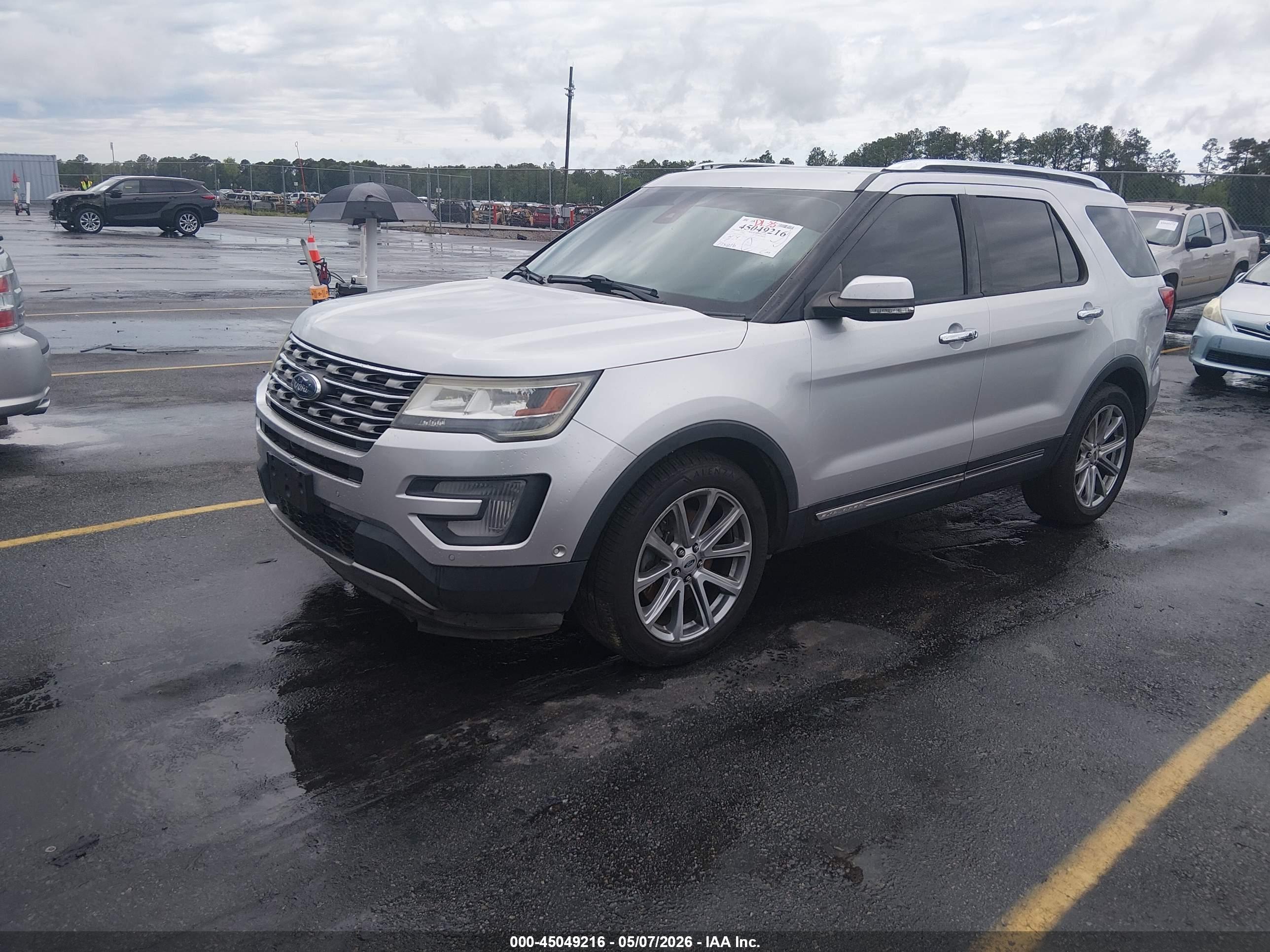 FORD EXPLORER image 2