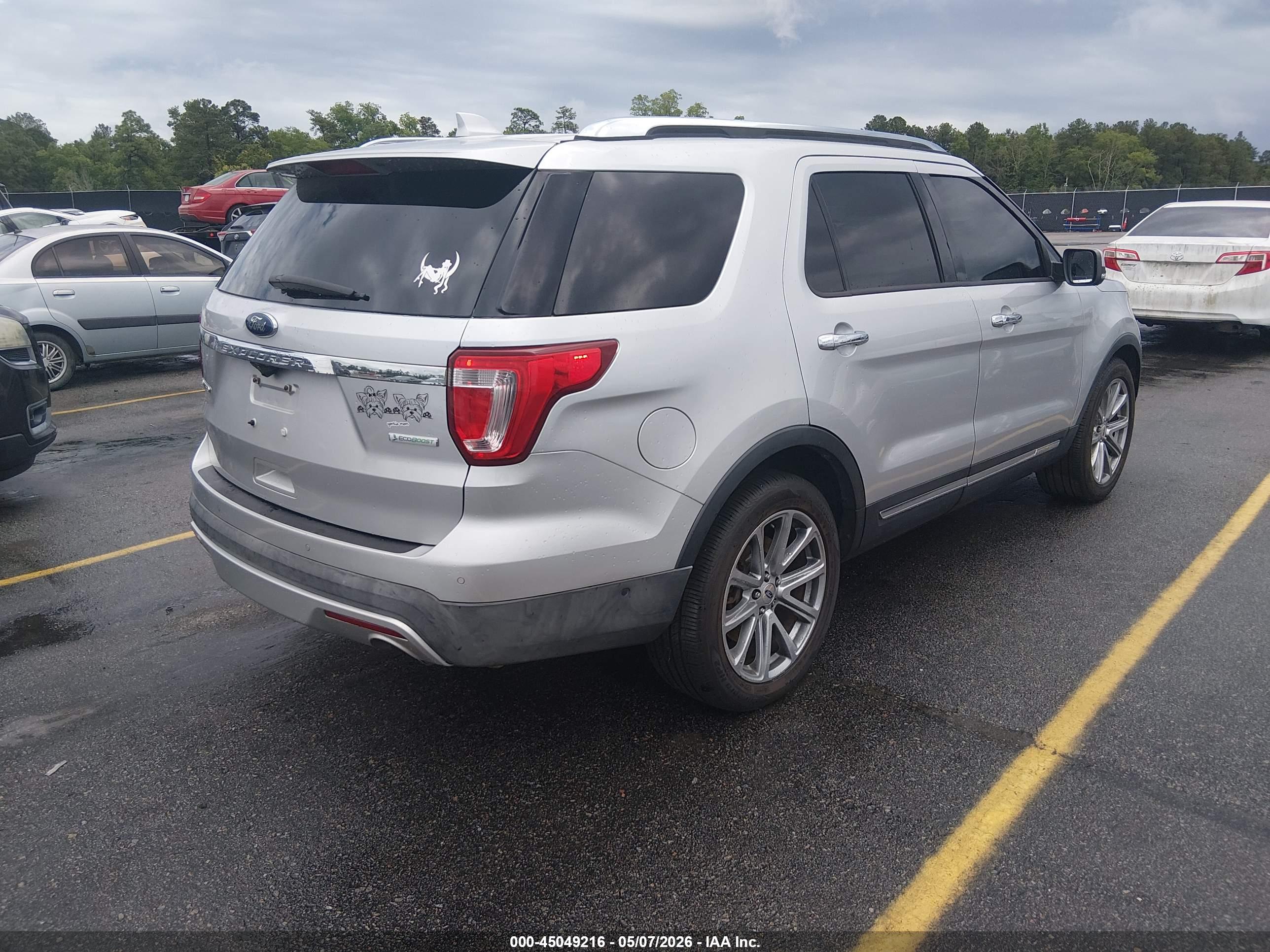 FORD EXPLORER image 4
