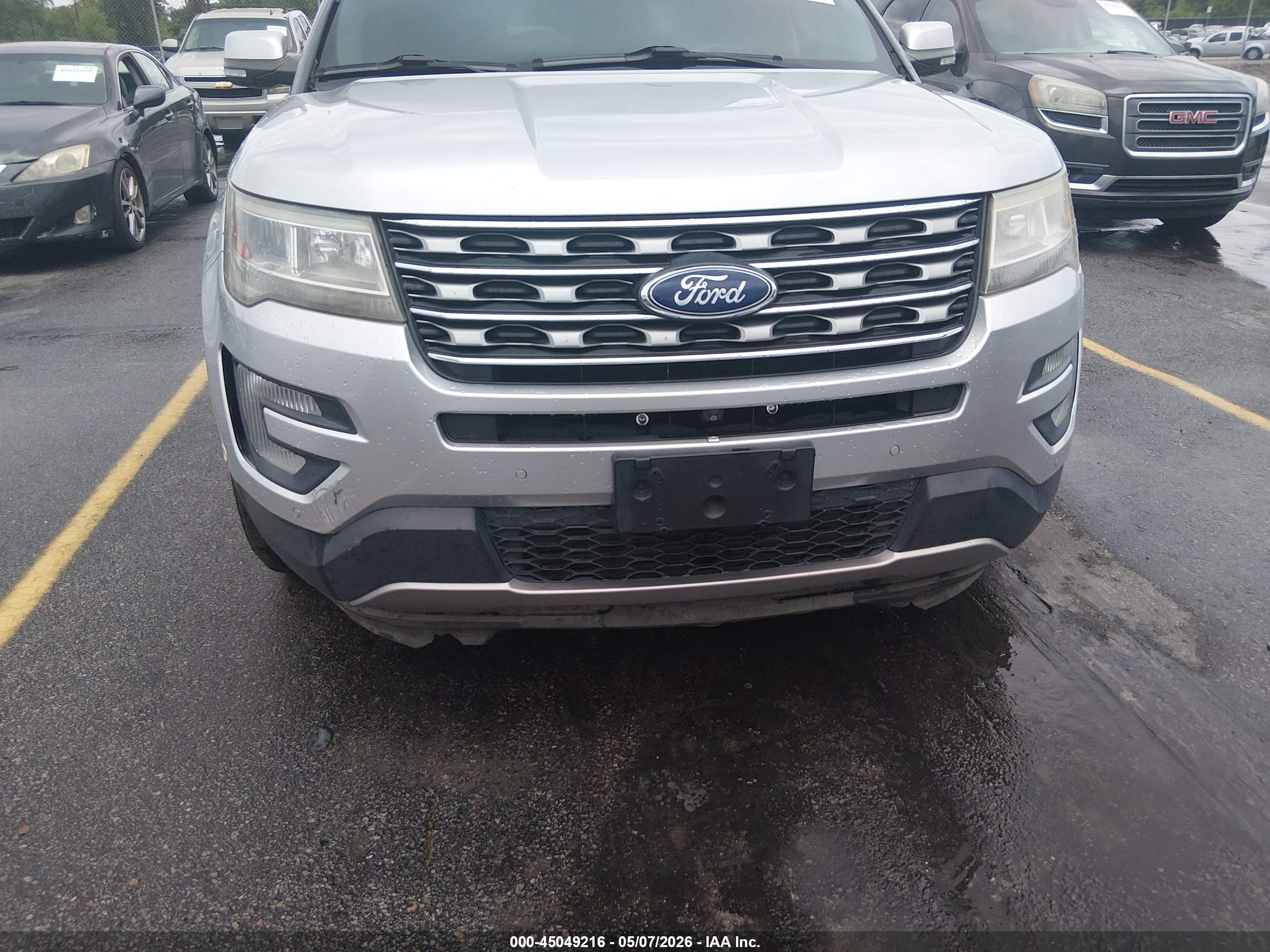 FORD EXPLORER image 6