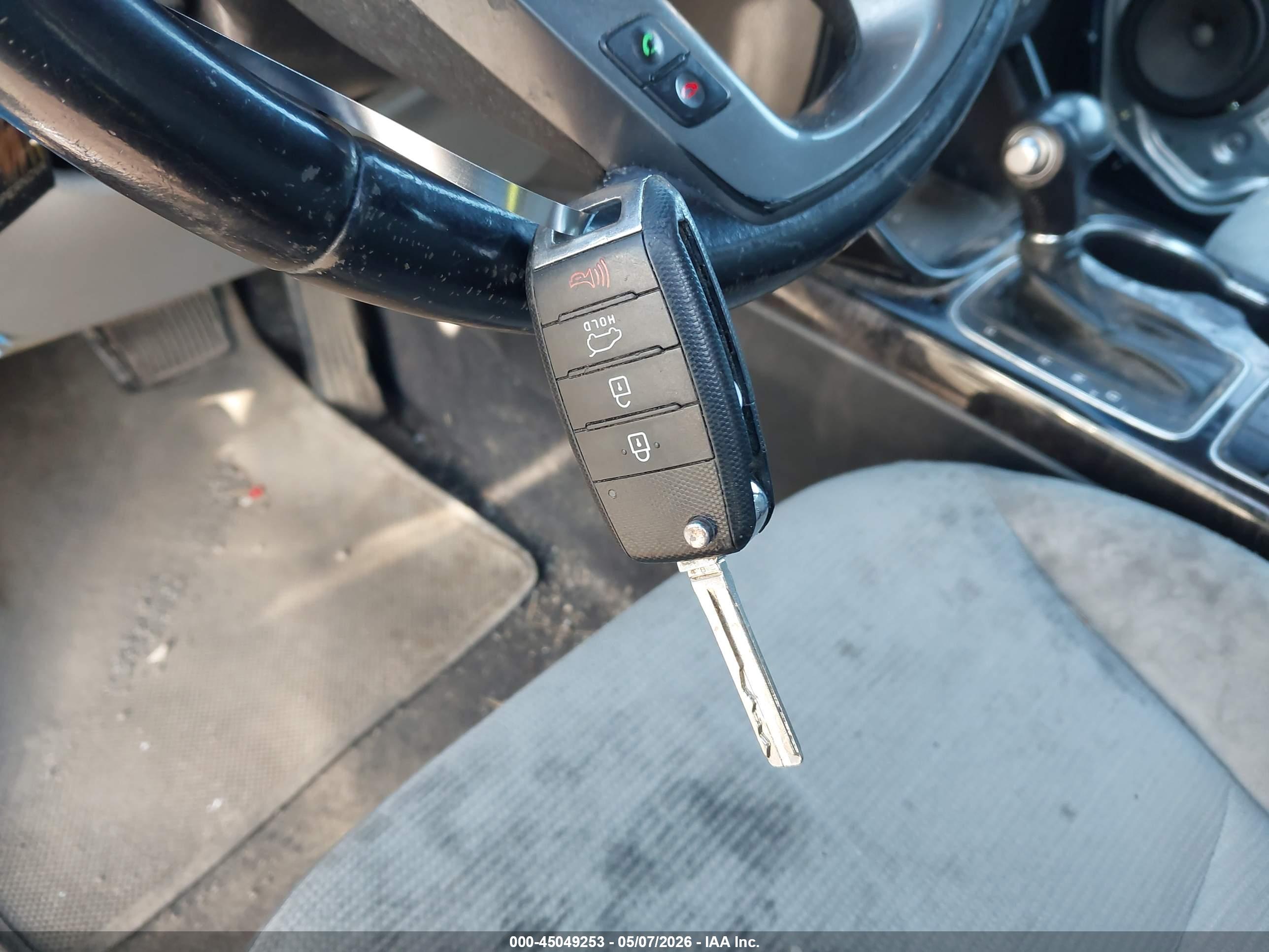 KIA SORENTO image 11