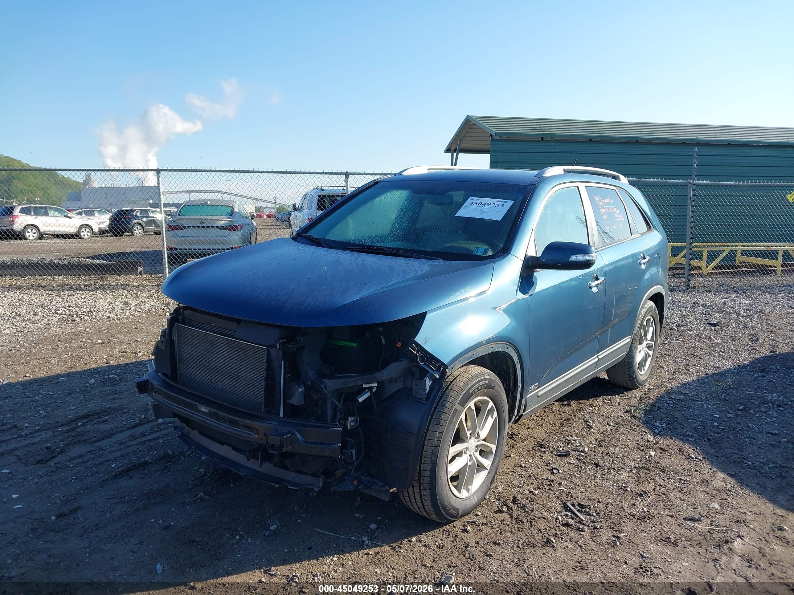 KIA SORENTO image 2