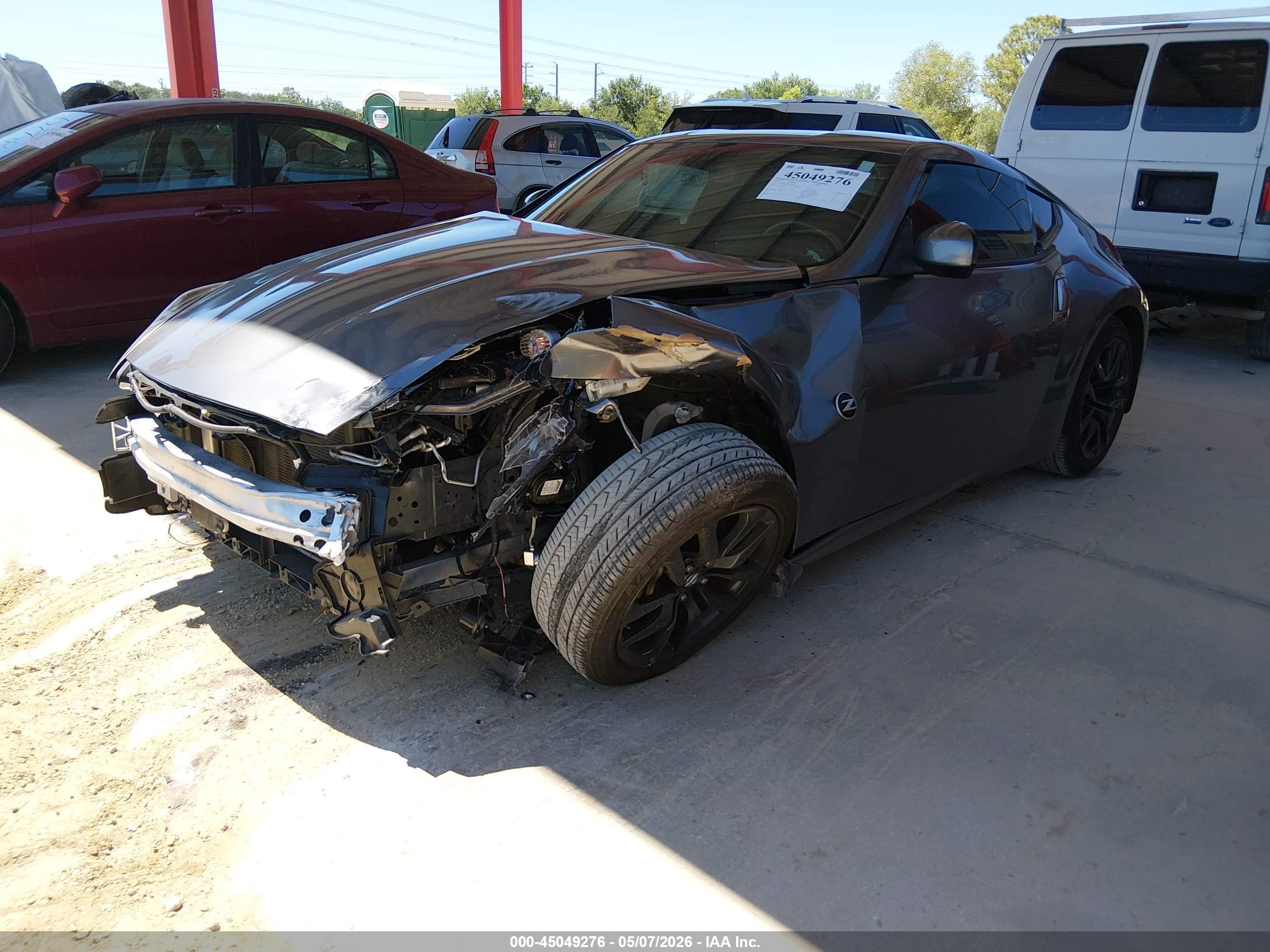 NISSAN 370Z image 2