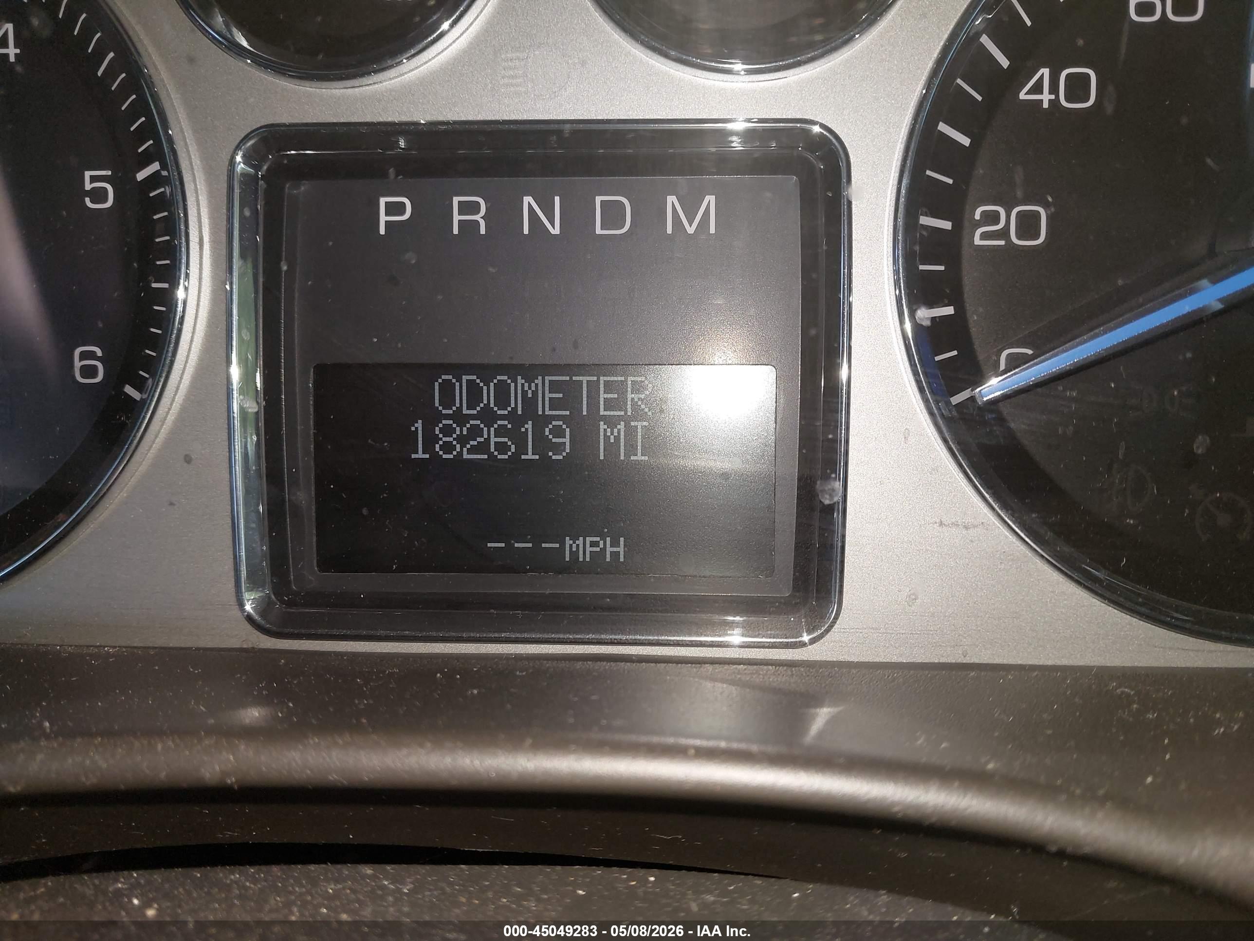 CADILLAC ESCALADE image 7