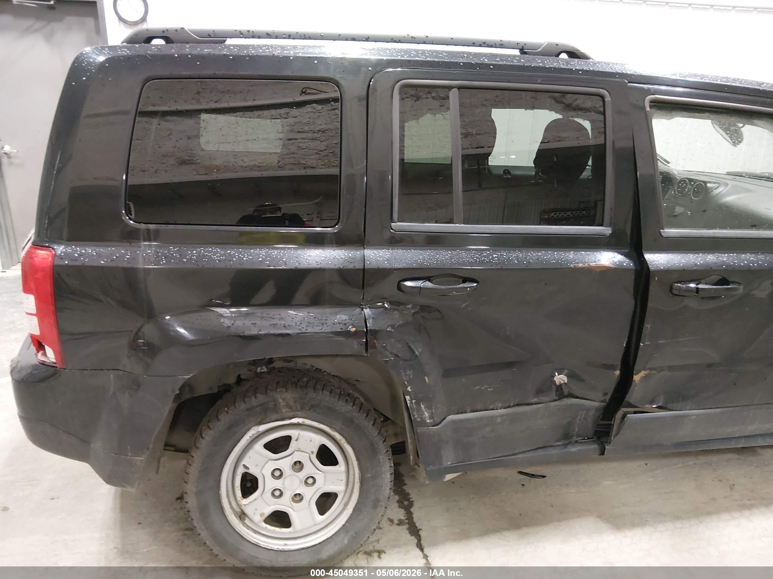 JEEP PATRIOT image 6
