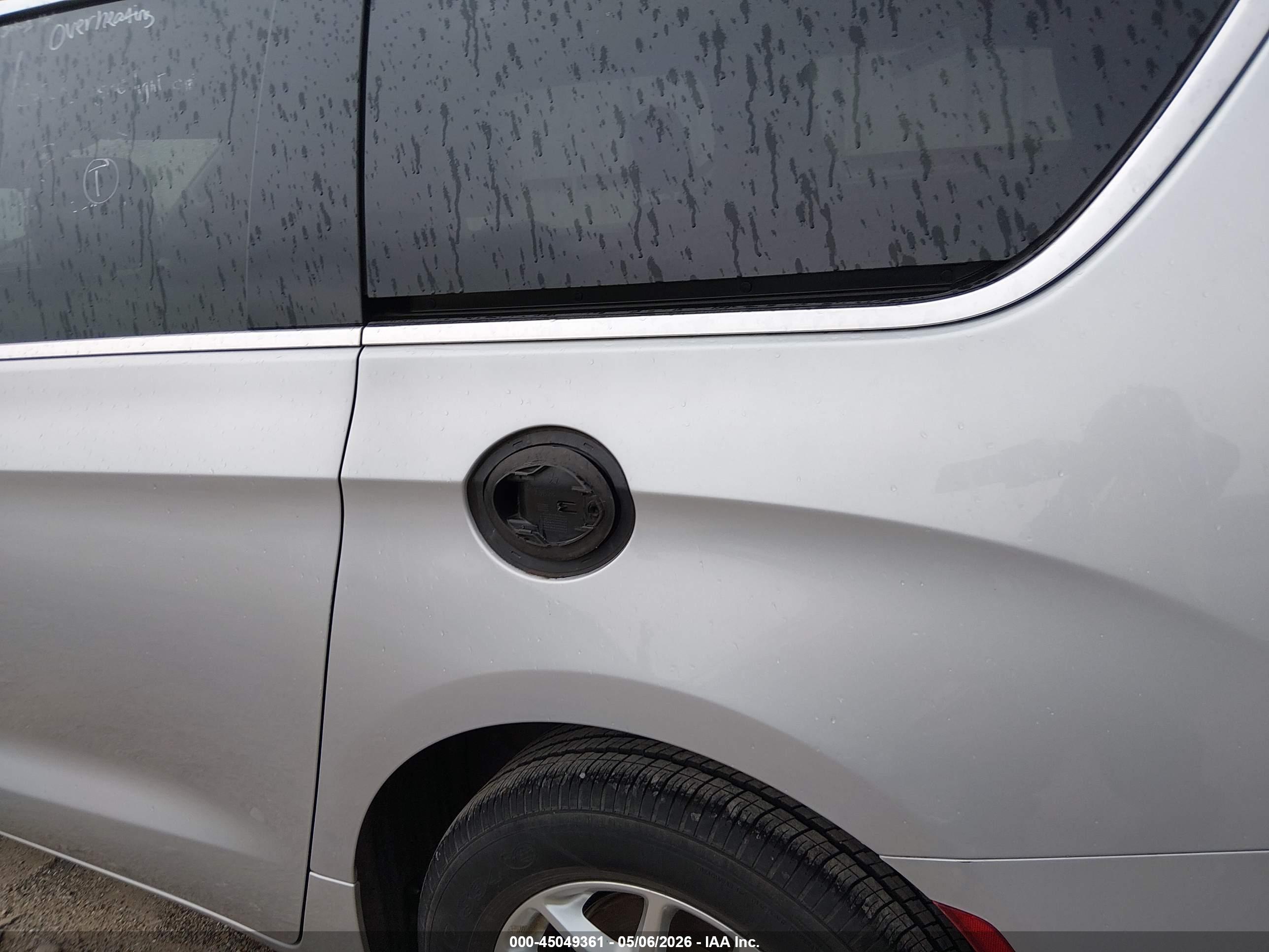 CHRYSLER PACIFICA image 6
