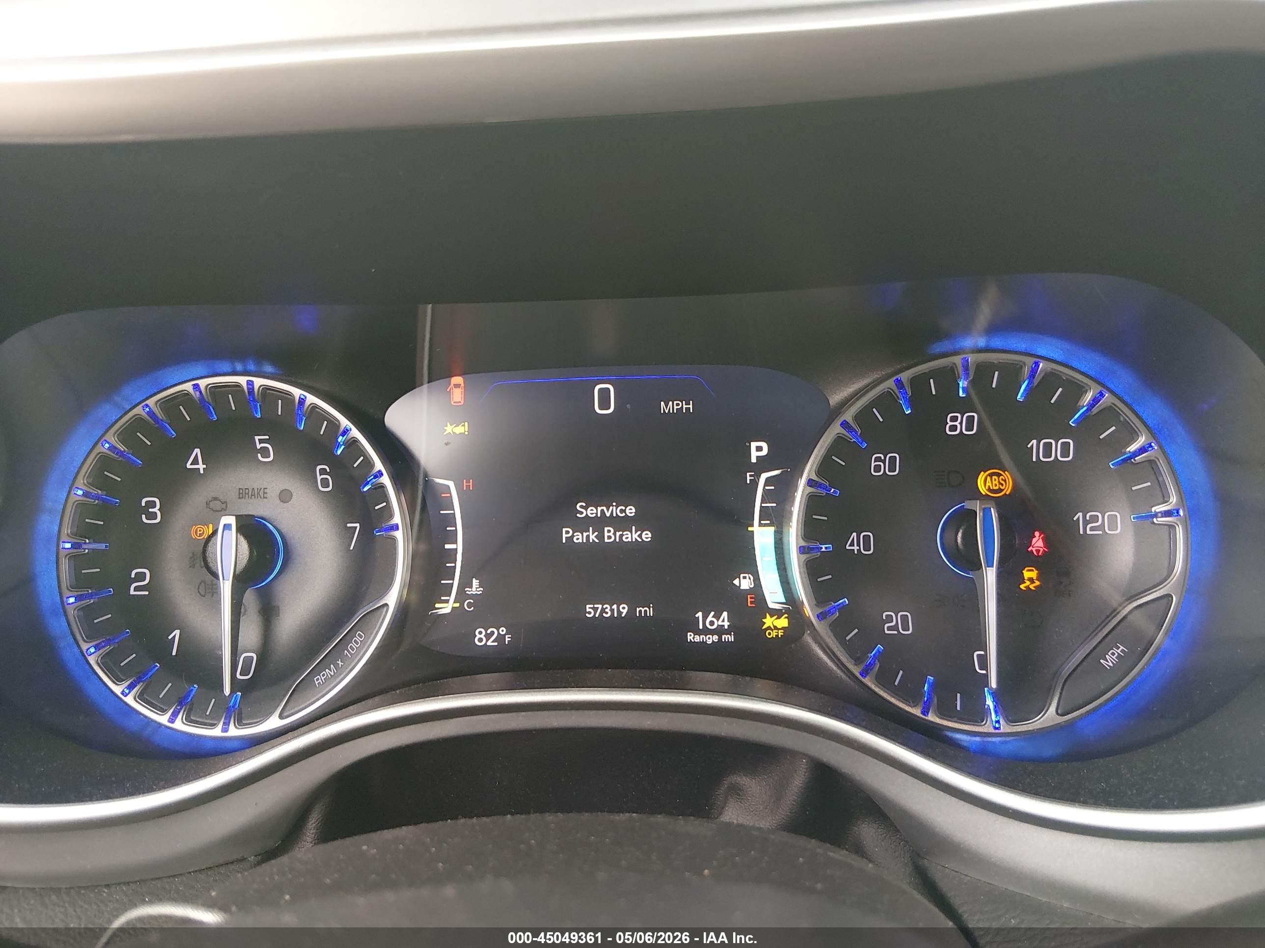 CHRYSLER PACIFICA image 7