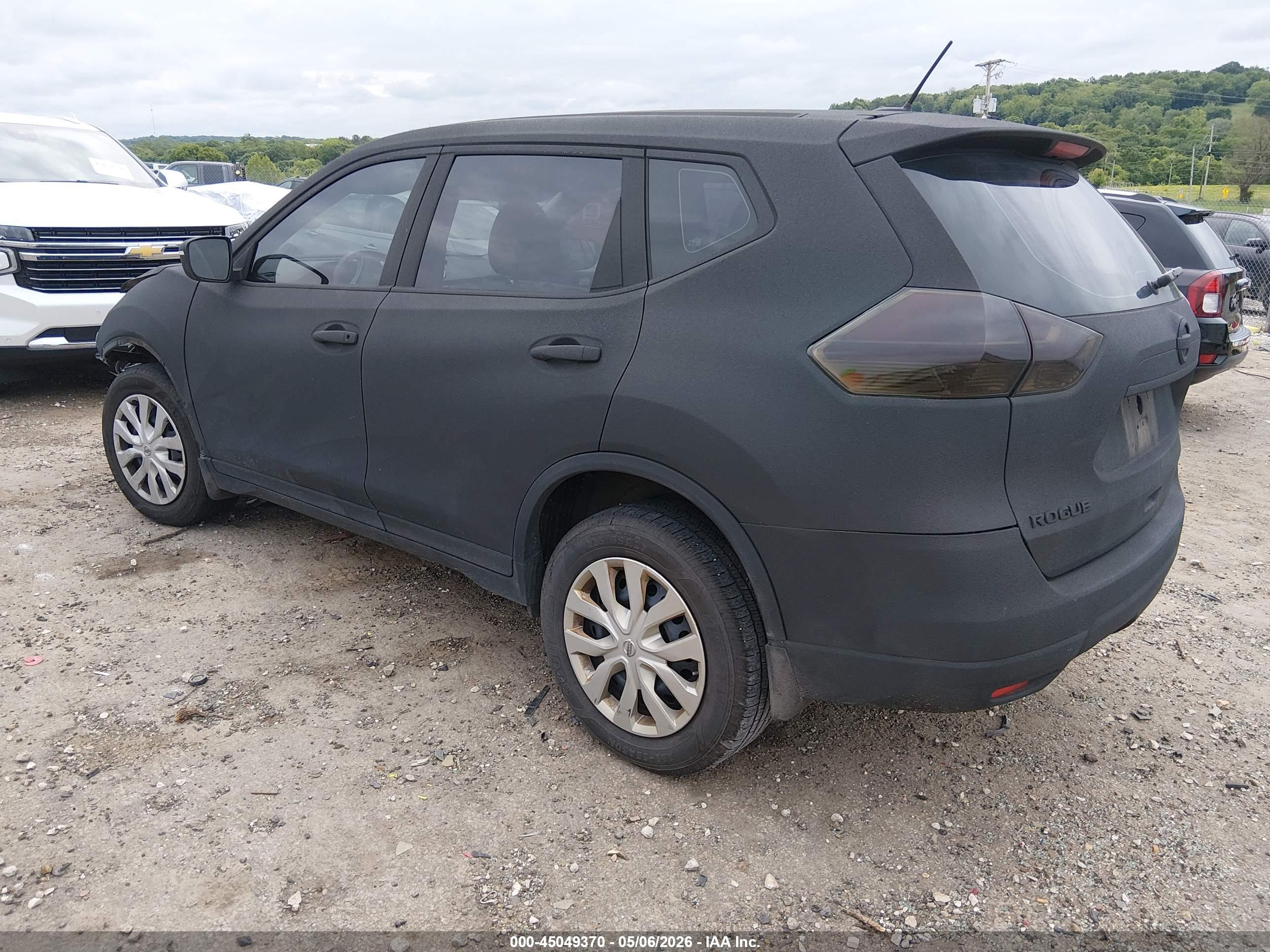 NISSAN ROGUE image 3