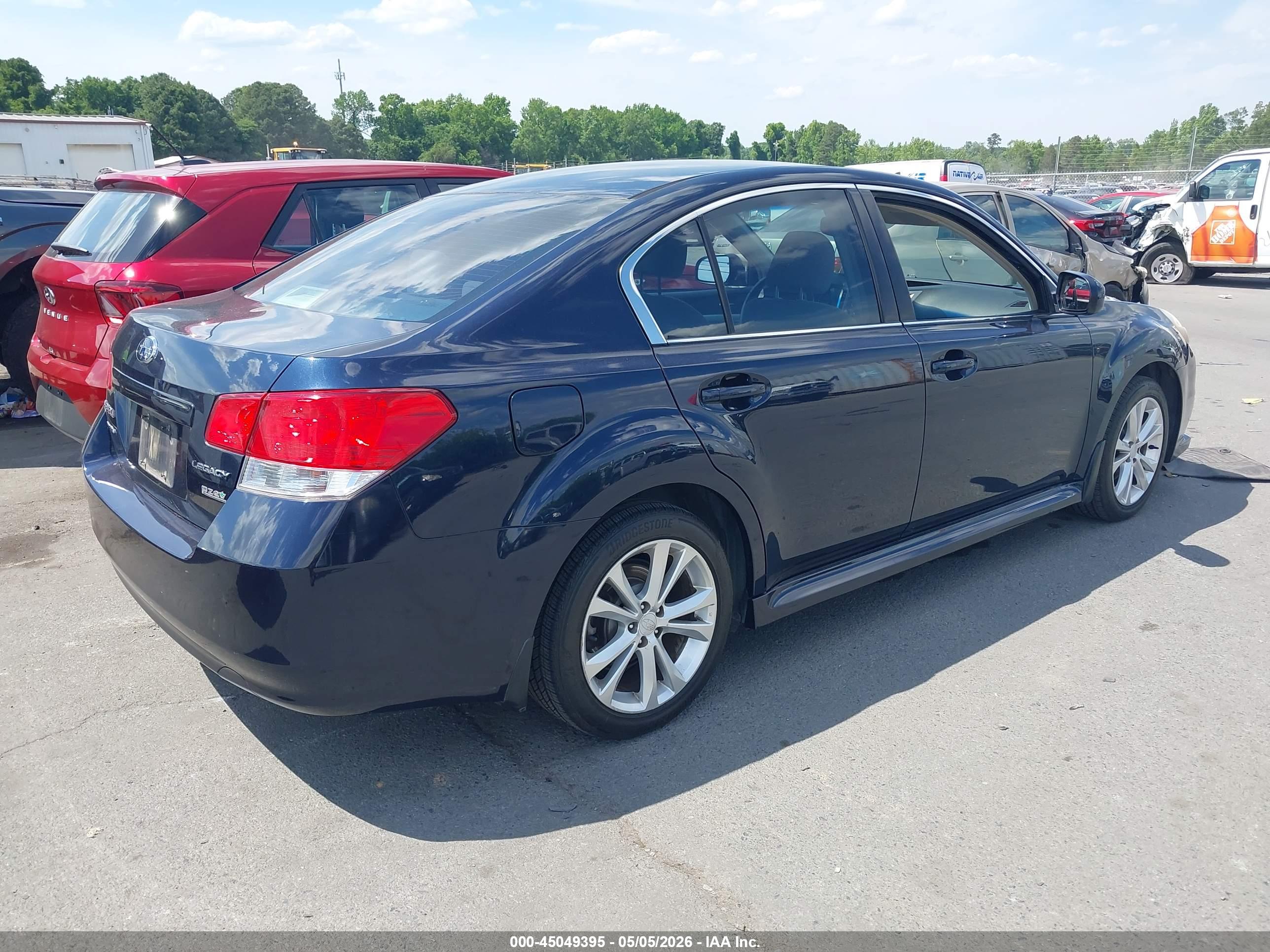 SUBARU LEGACY image 4