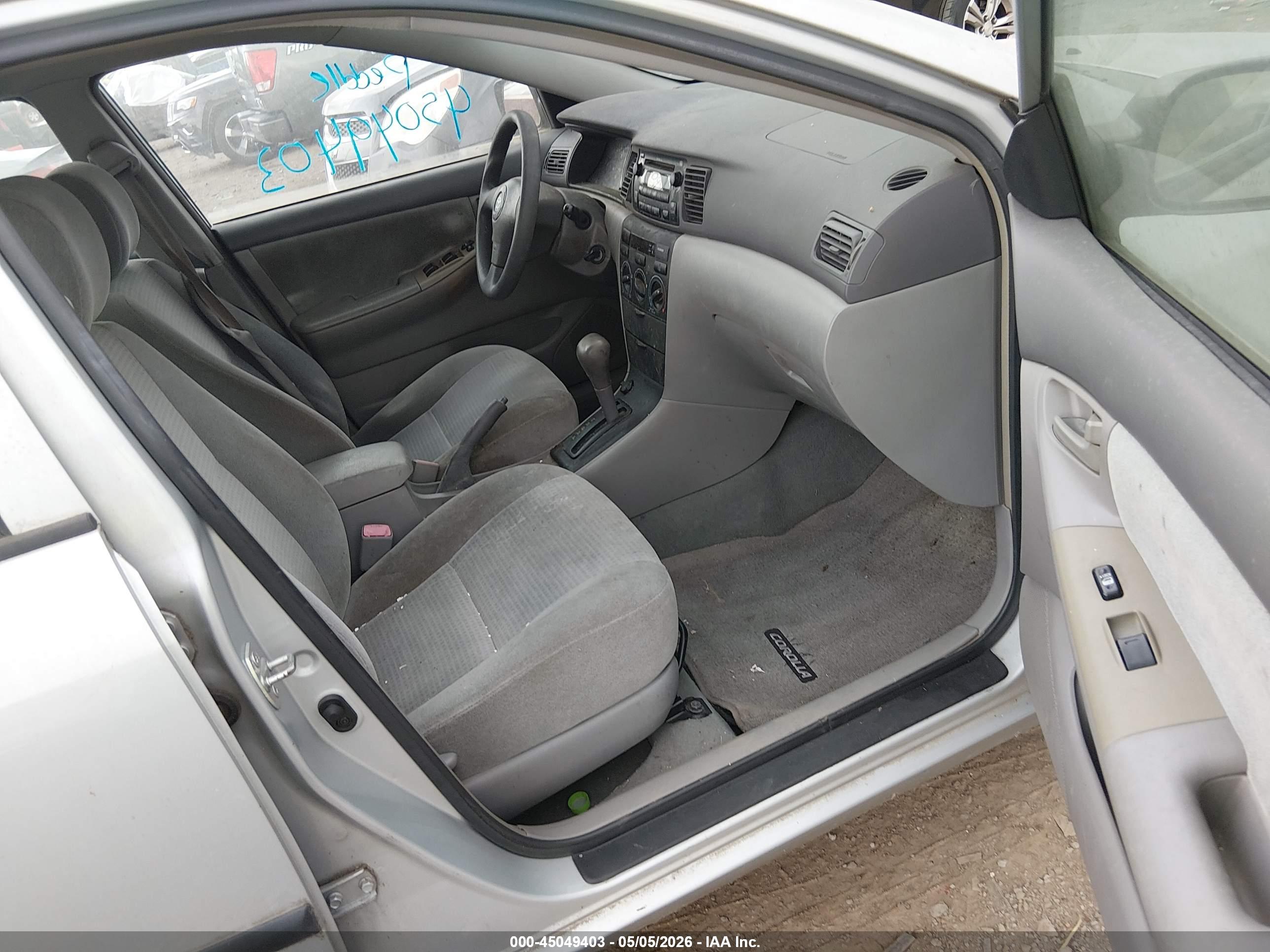 TOYOTA COROLLA image 5