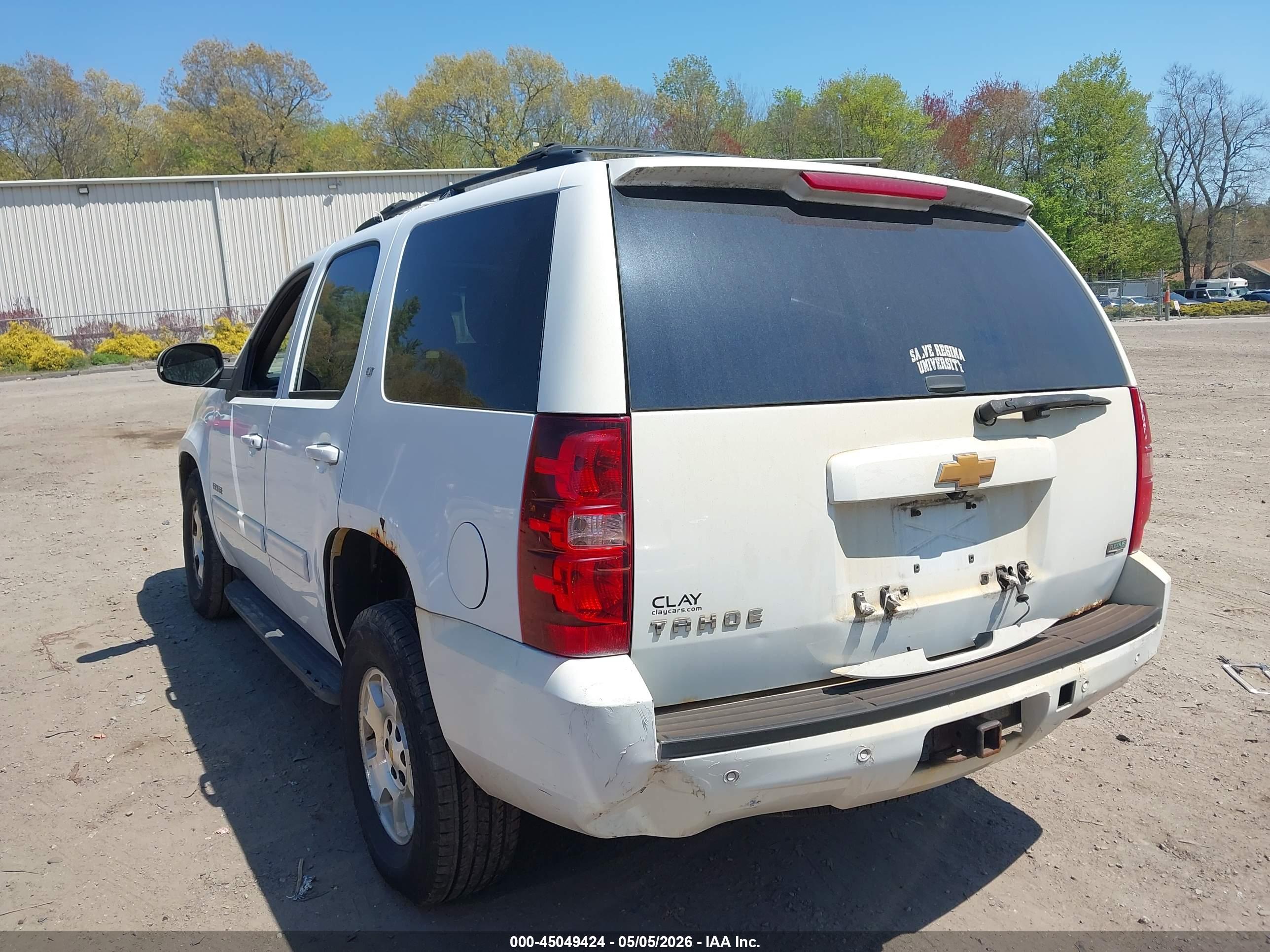 CHEVROLET TAHOE image 3