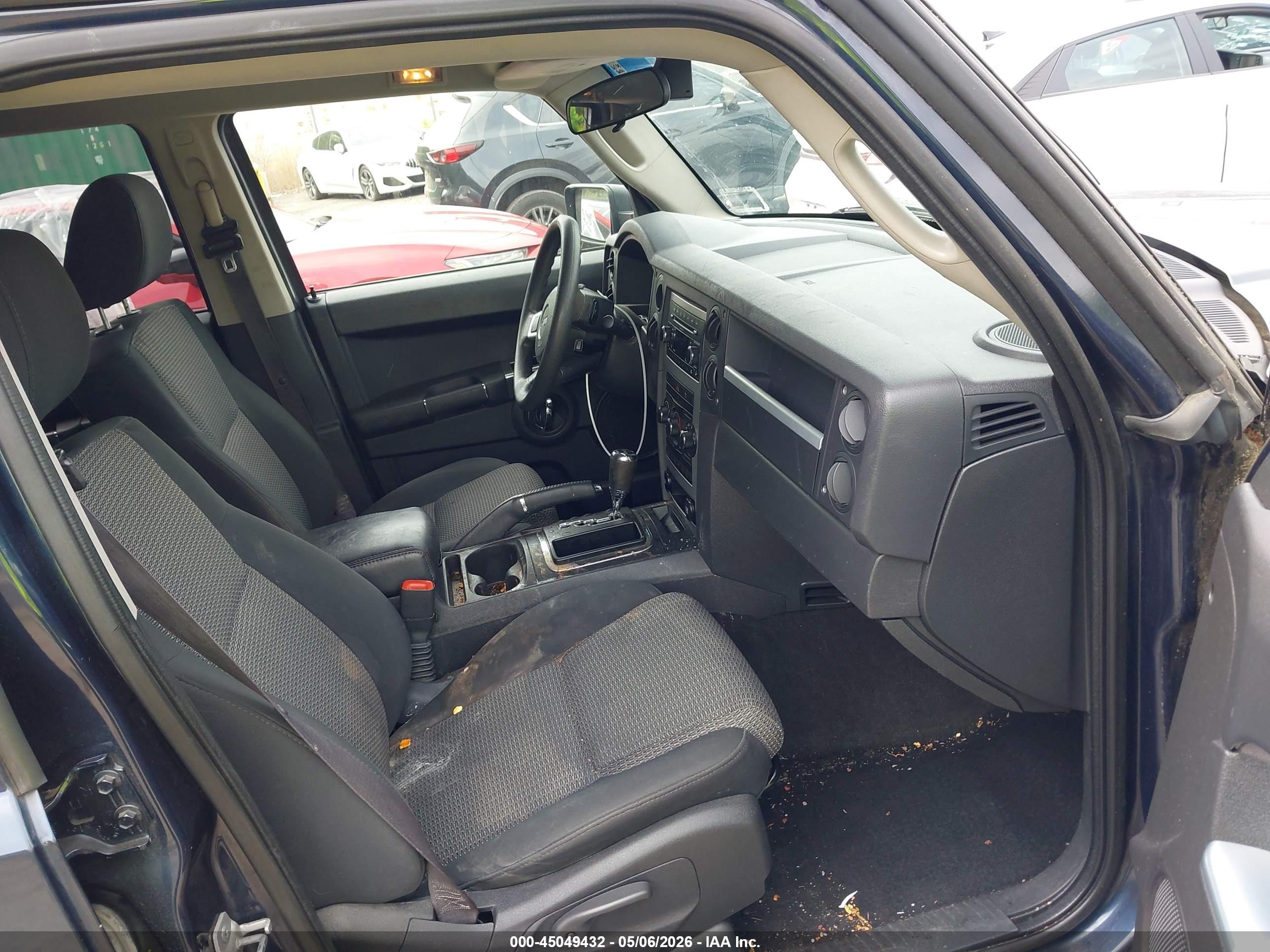 JEEP COMMANDER image 5