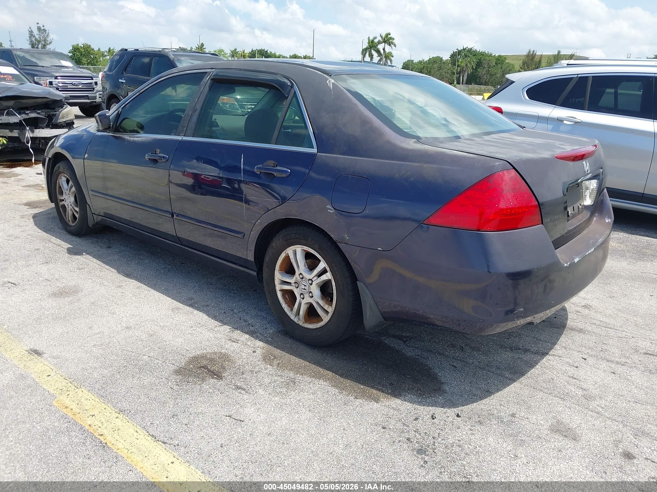 HONDA ACCORD image 3