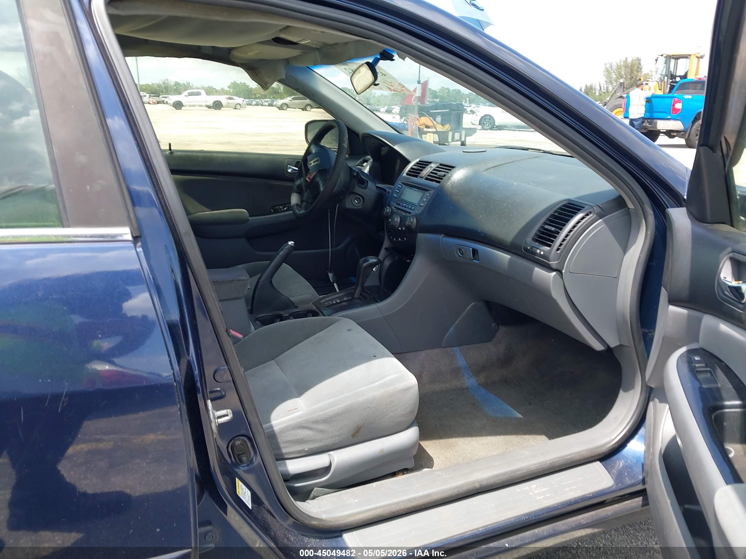 HONDA ACCORD image 5