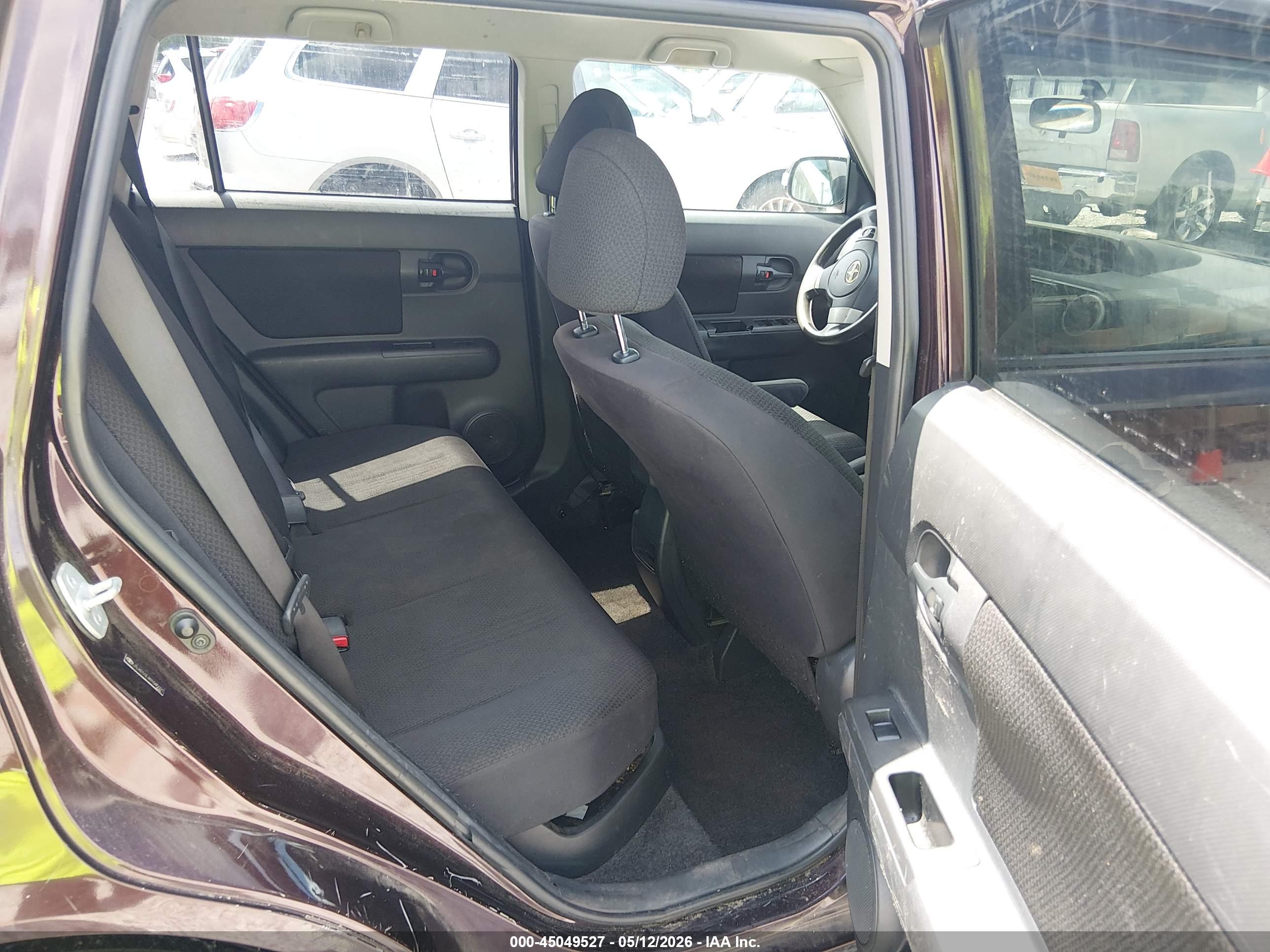 SCION XB image 8