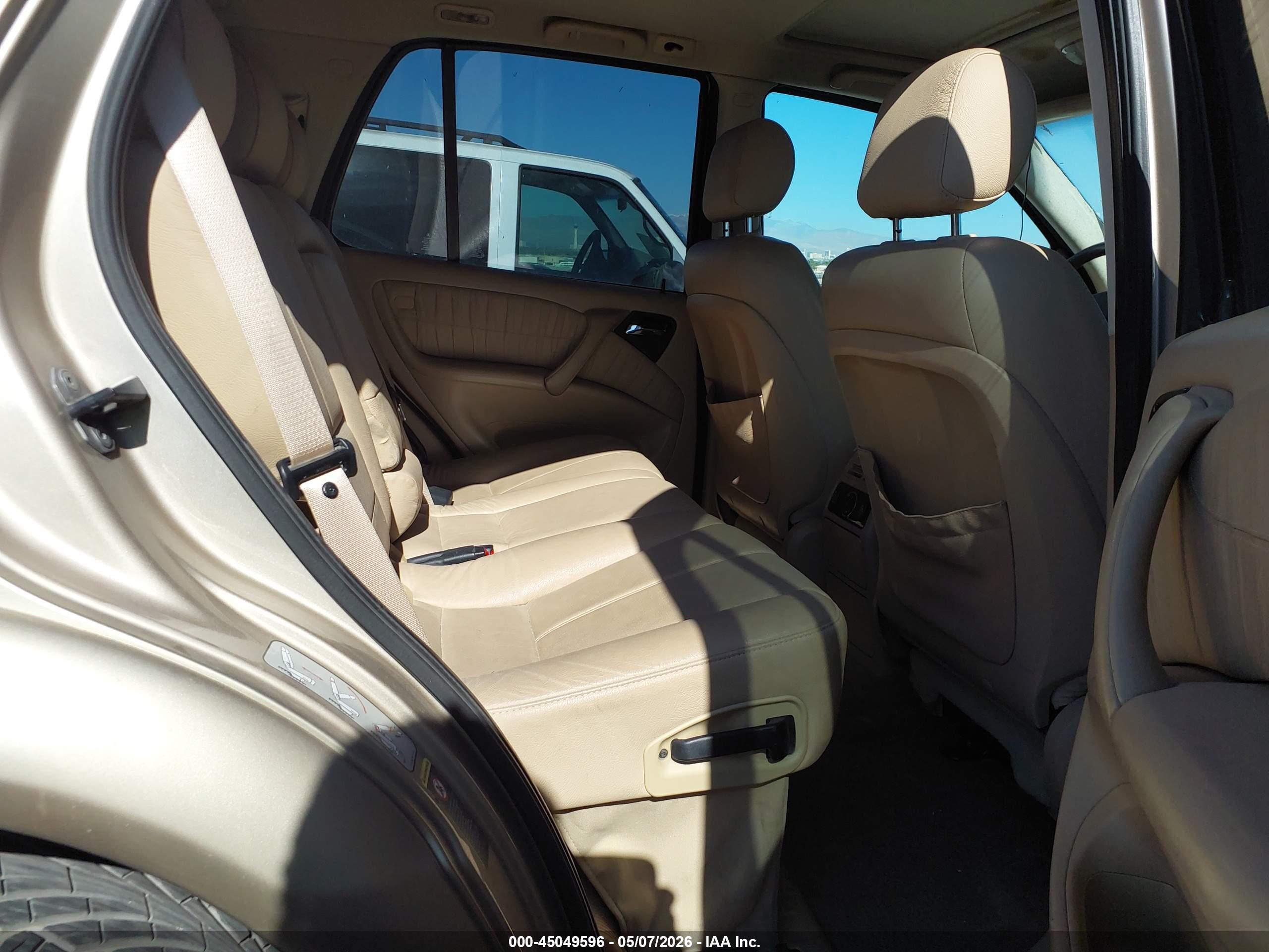 MERCEDES-BENZ ML image 8