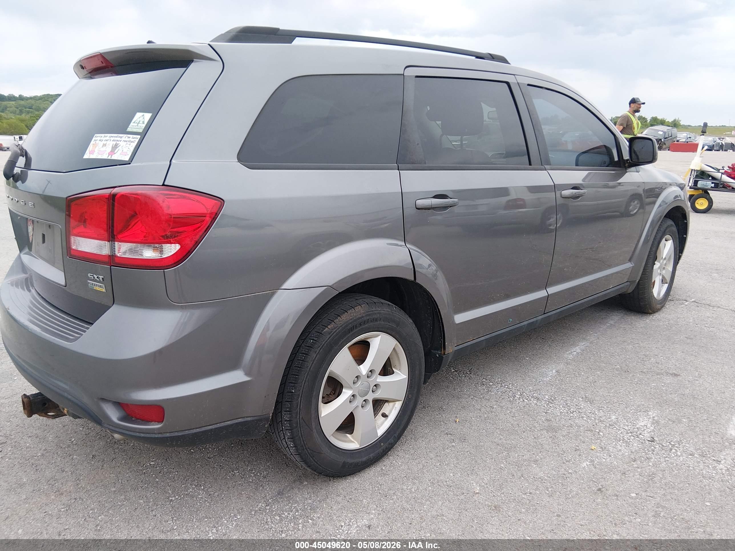 DODGE JOURNEY image 4