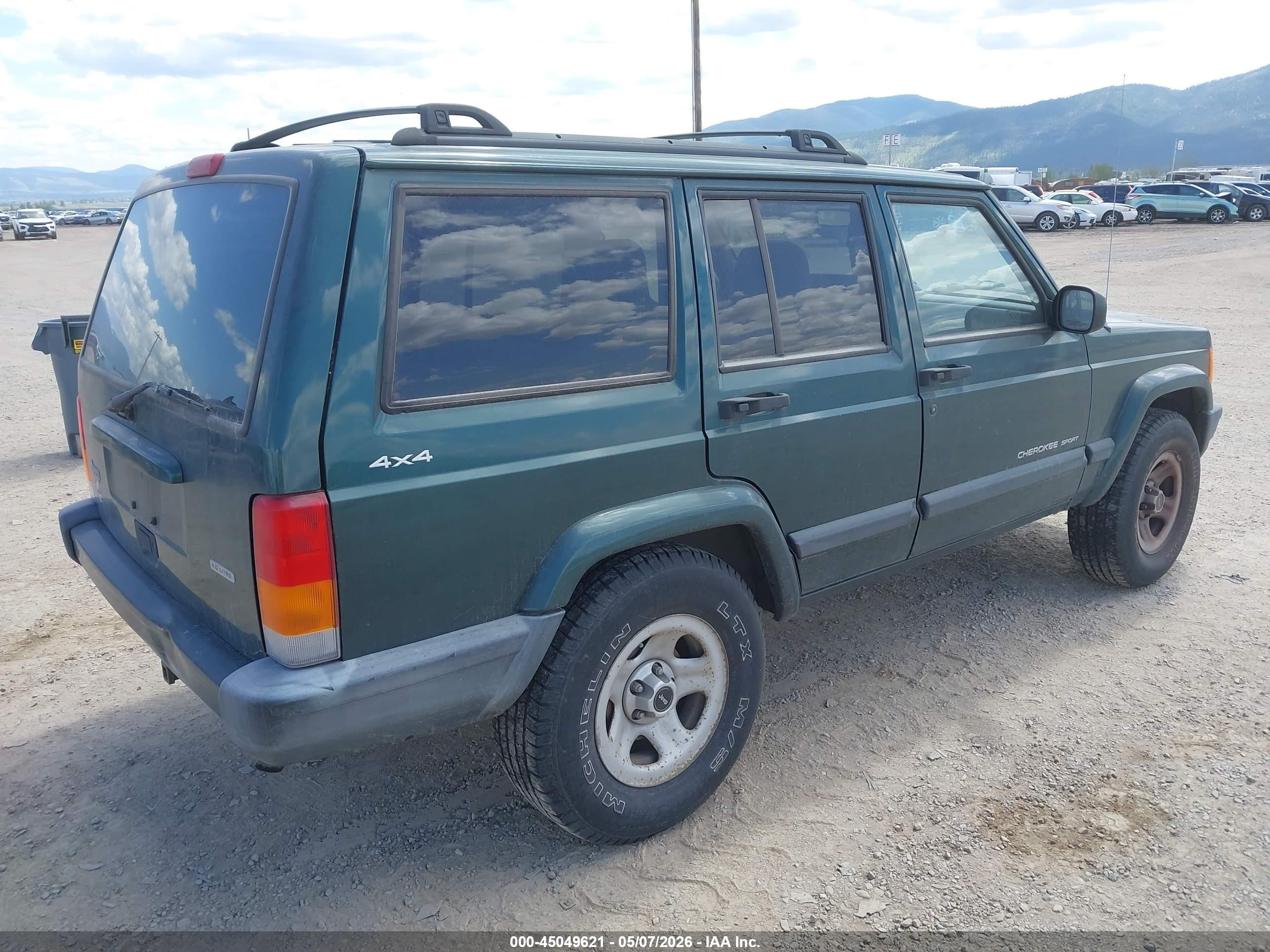 JEEP CHEROKEE image 4