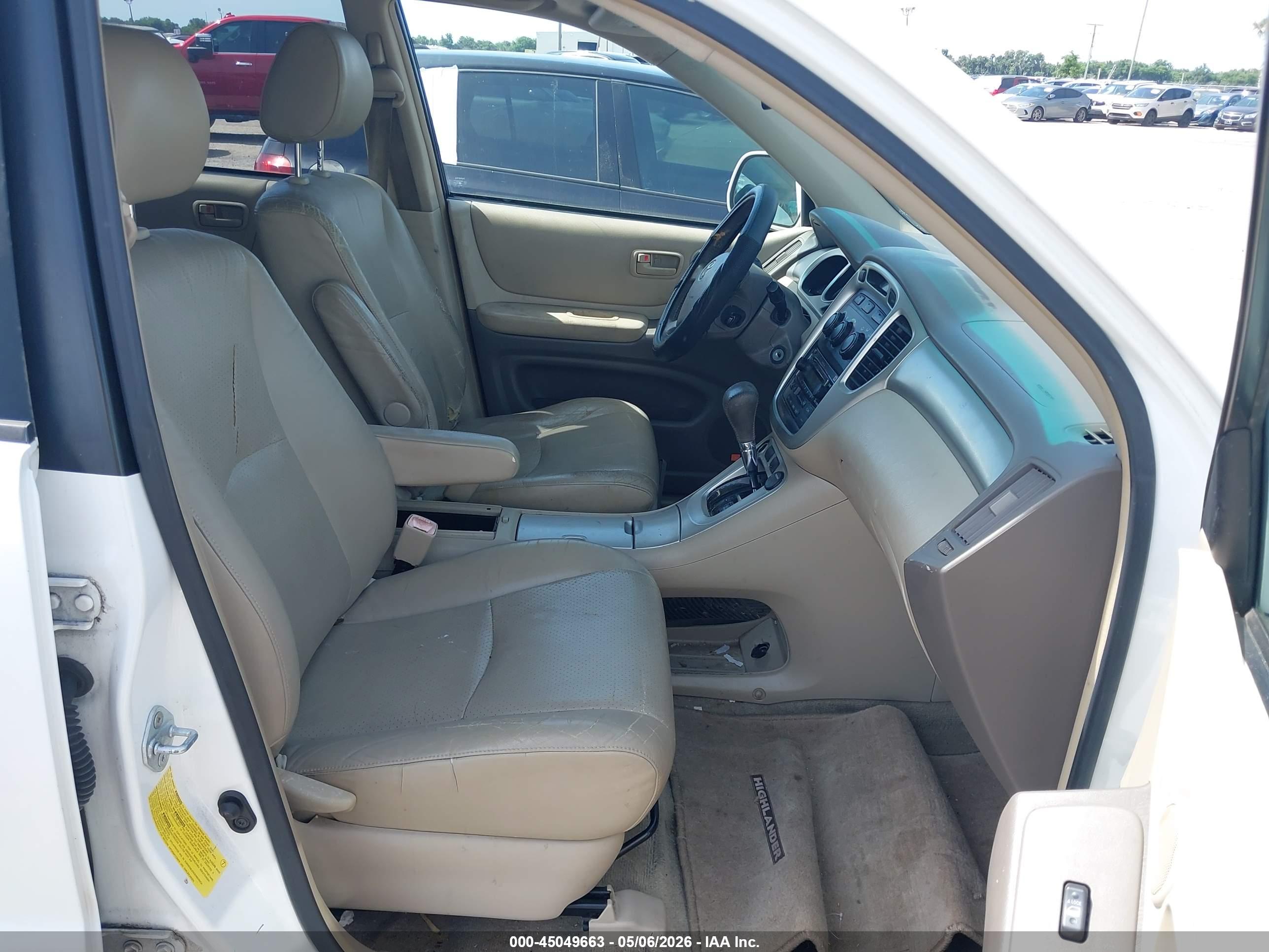 TOYOTA HIGHLANDER image 5