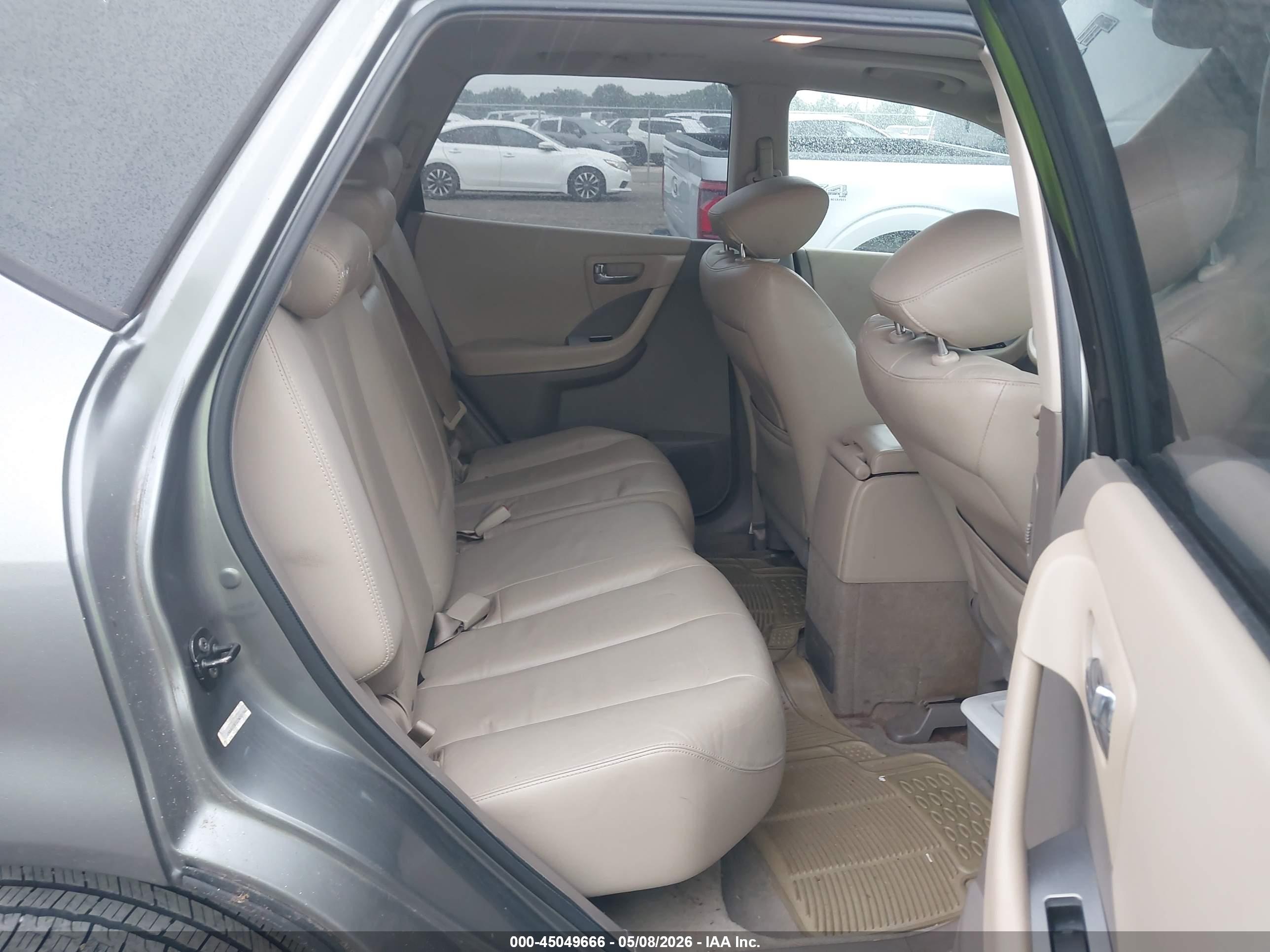 NISSAN MURANO image 8